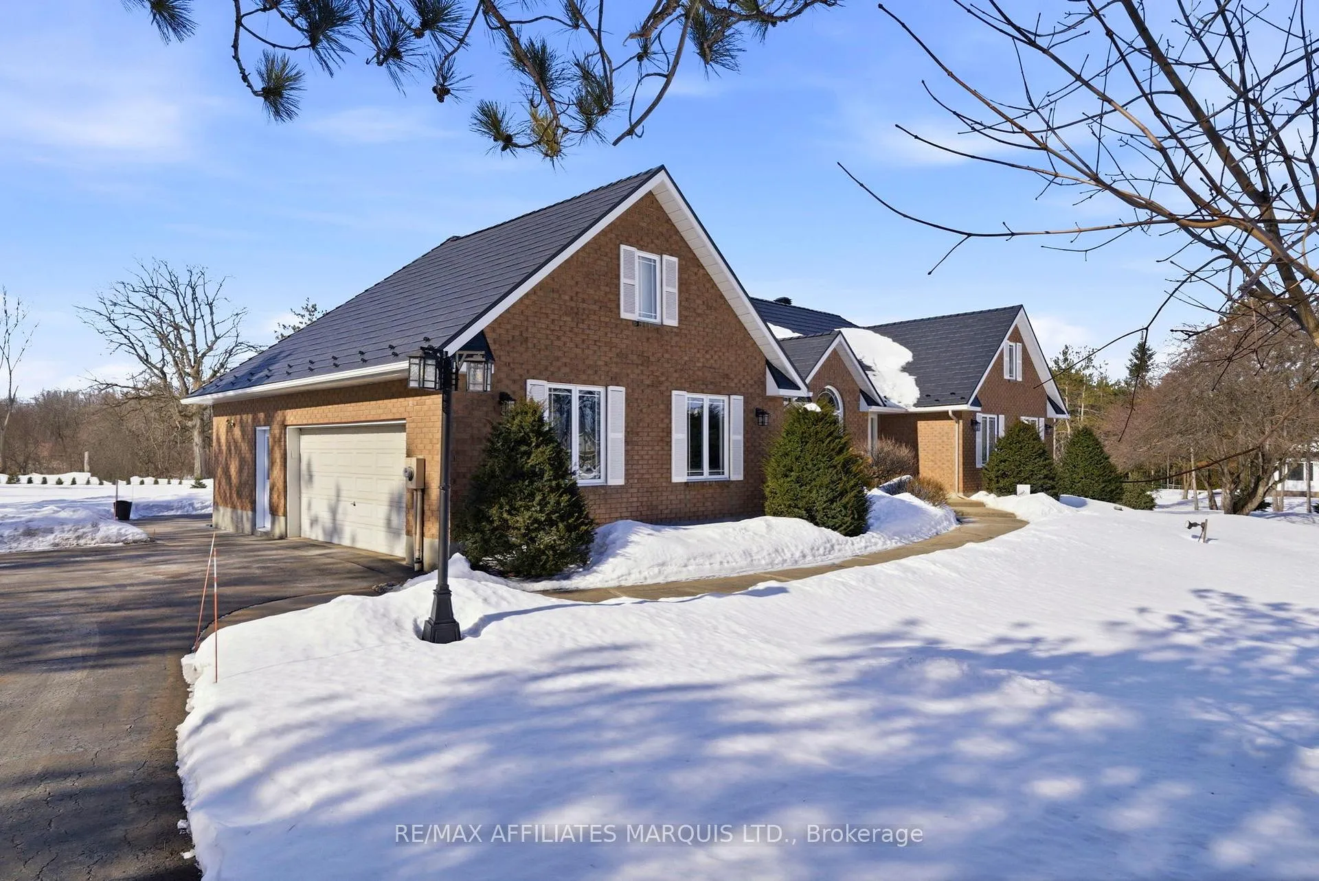 Photo 2 of 5650 Pinestone Drive, South Glengarry, South Glengarry (Charlottenburgh) Twp — HOMEH