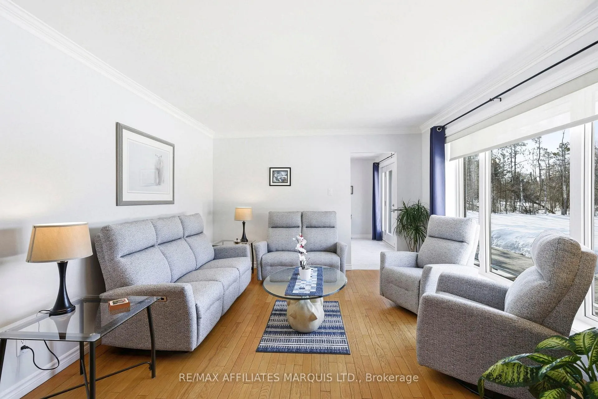 Photo 3 of 5650 Pinestone Drive, South Glengarry, South Glengarry (Charlottenburgh) Twp — HOMEH