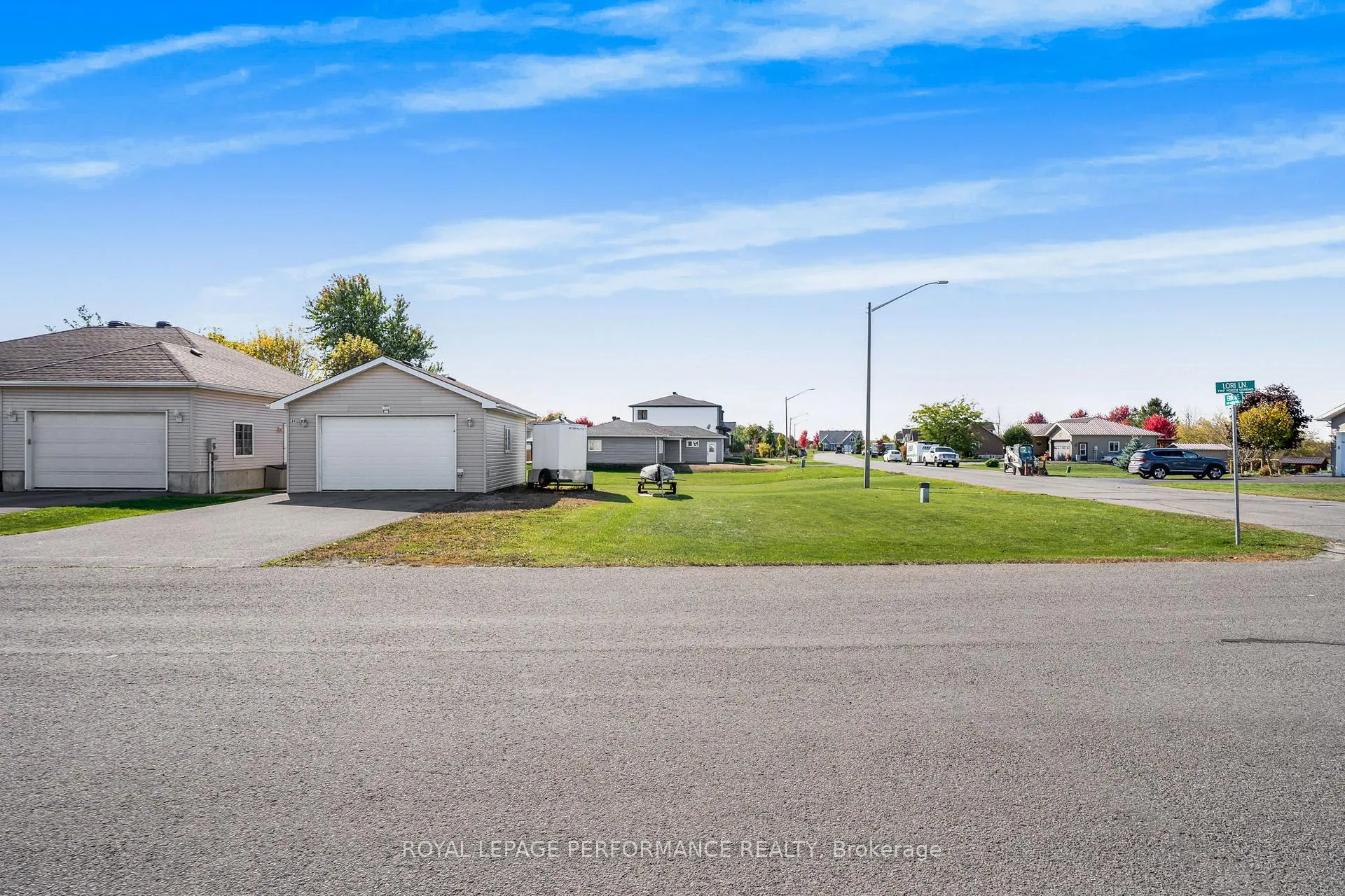 Photo 5 of 44 Lori Lane N, North Dundas, Chesterville — HOMEH