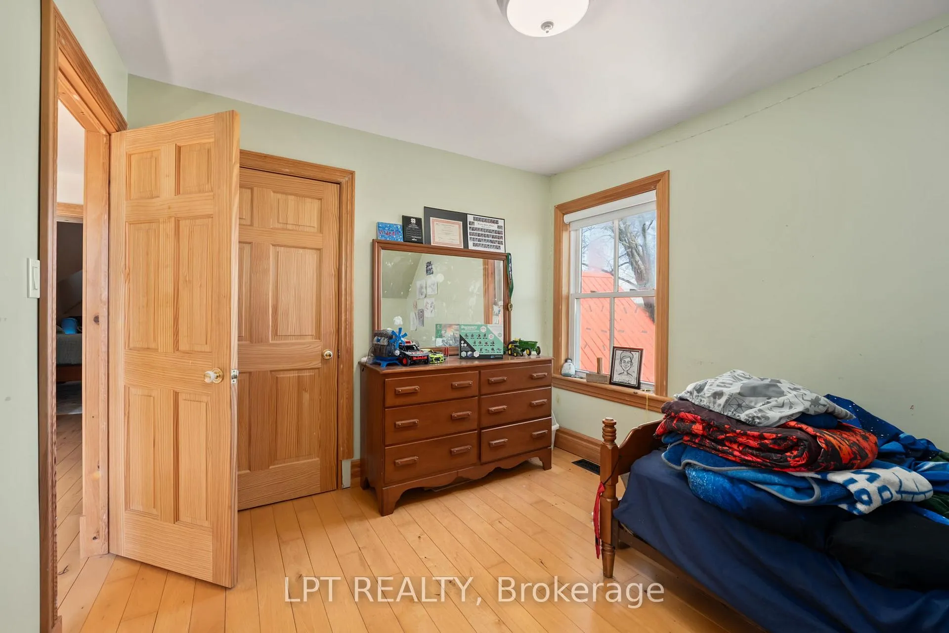 Photo 33 of 8923 Morning Glory Road, Georgina, Baldwin — HOMEH