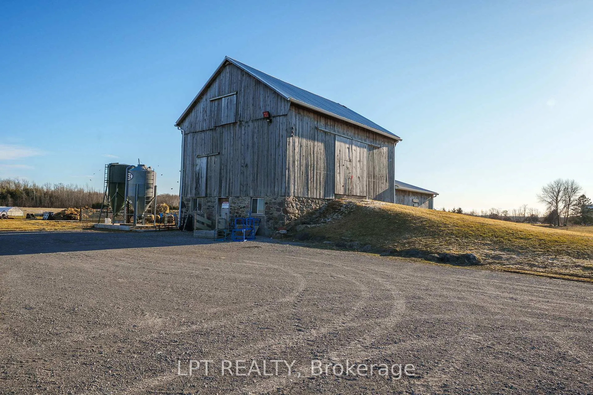 Photo 40 of 8923 Morning Glory Road, Georgina, Baldwin — HOMEH