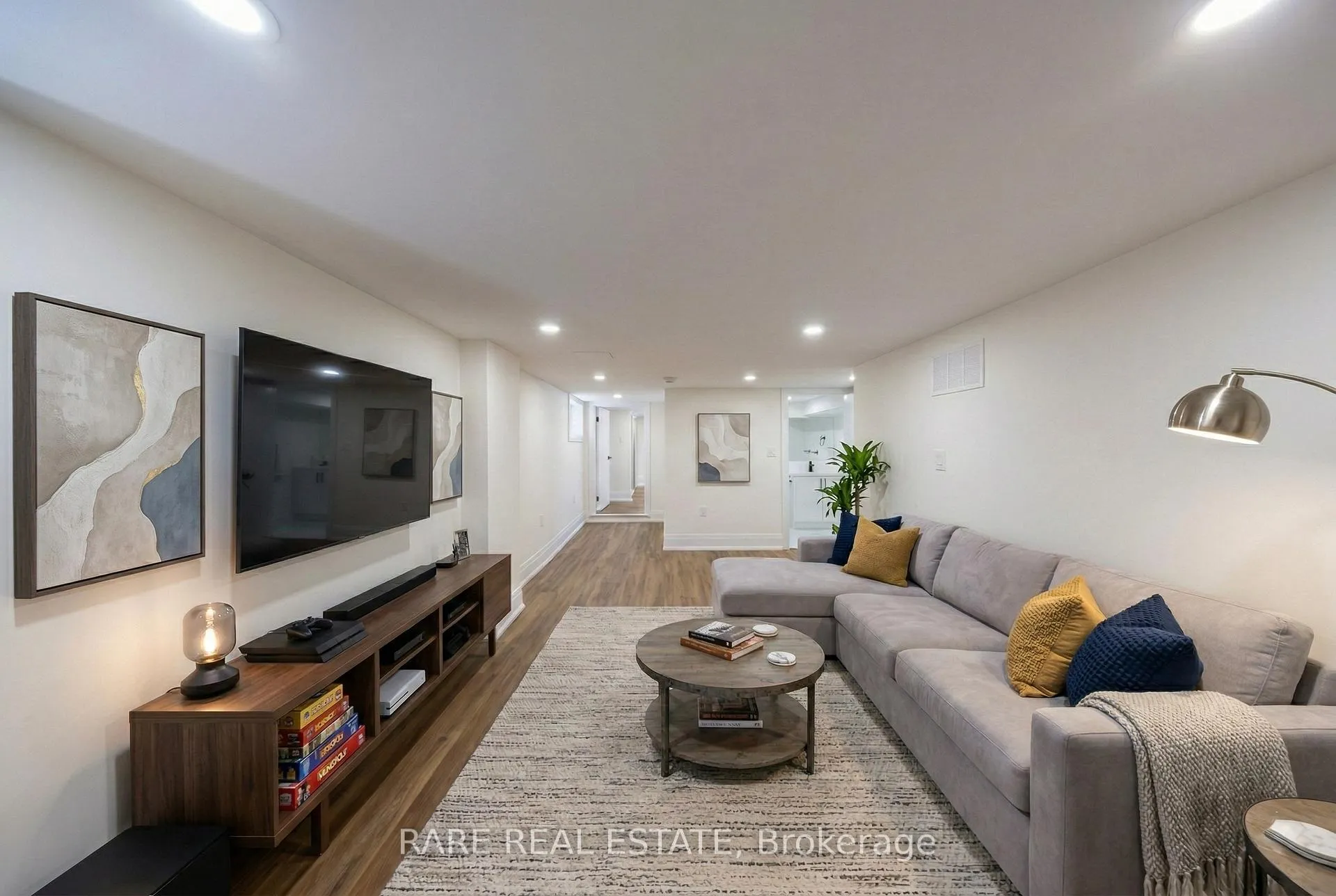 Photo 12 of 180 Swanwick Avenue, Toronto, East End-Danforth — HOMEH