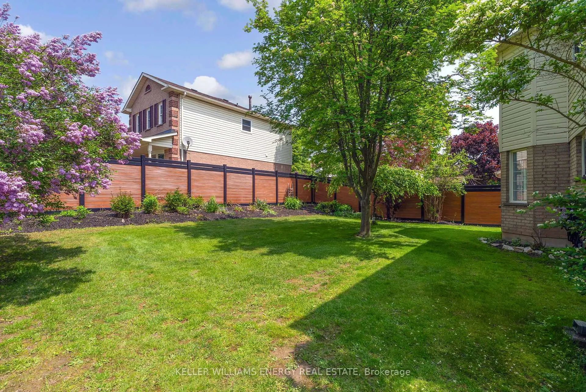 Photo 22 of 2 Resnik Drive, Clarington, Newcastle — HOMEH