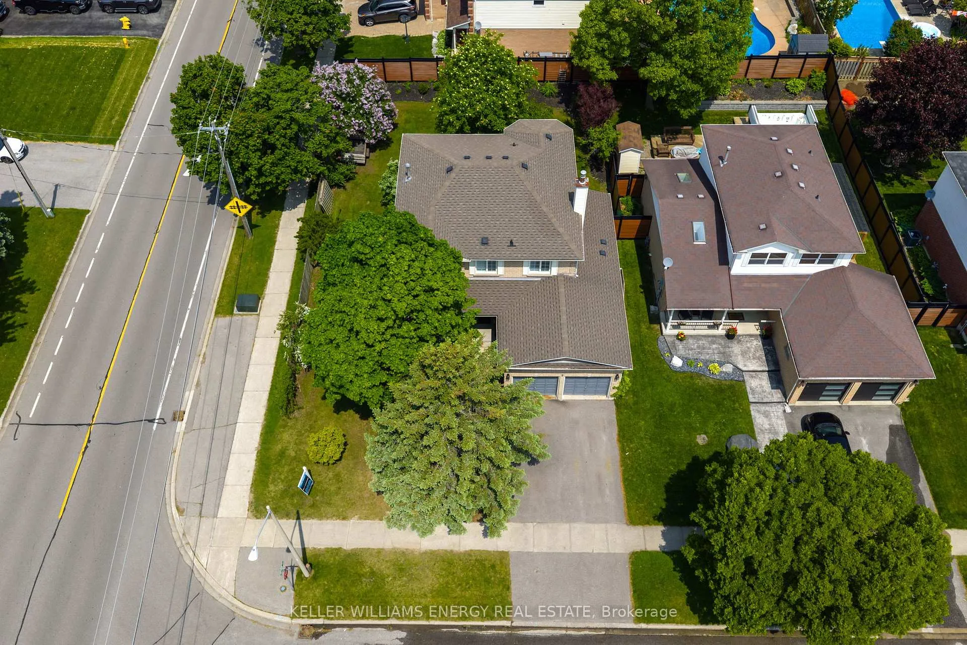 Photo 28 of 2 Resnik Drive, Clarington, Newcastle — HOMEH