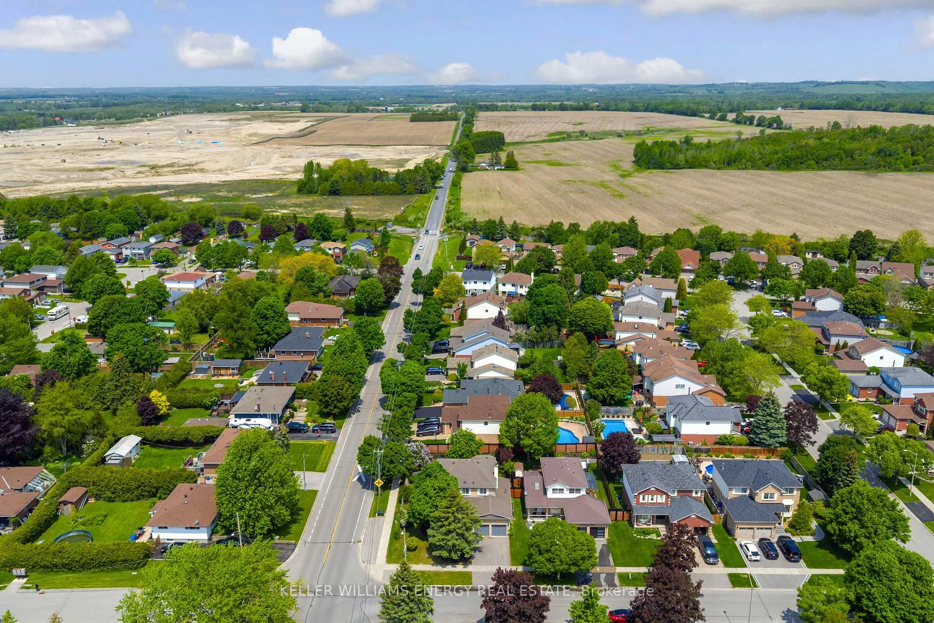 Photo 29 of 2 Resnik Drive, Clarington, Newcastle — HOMEH