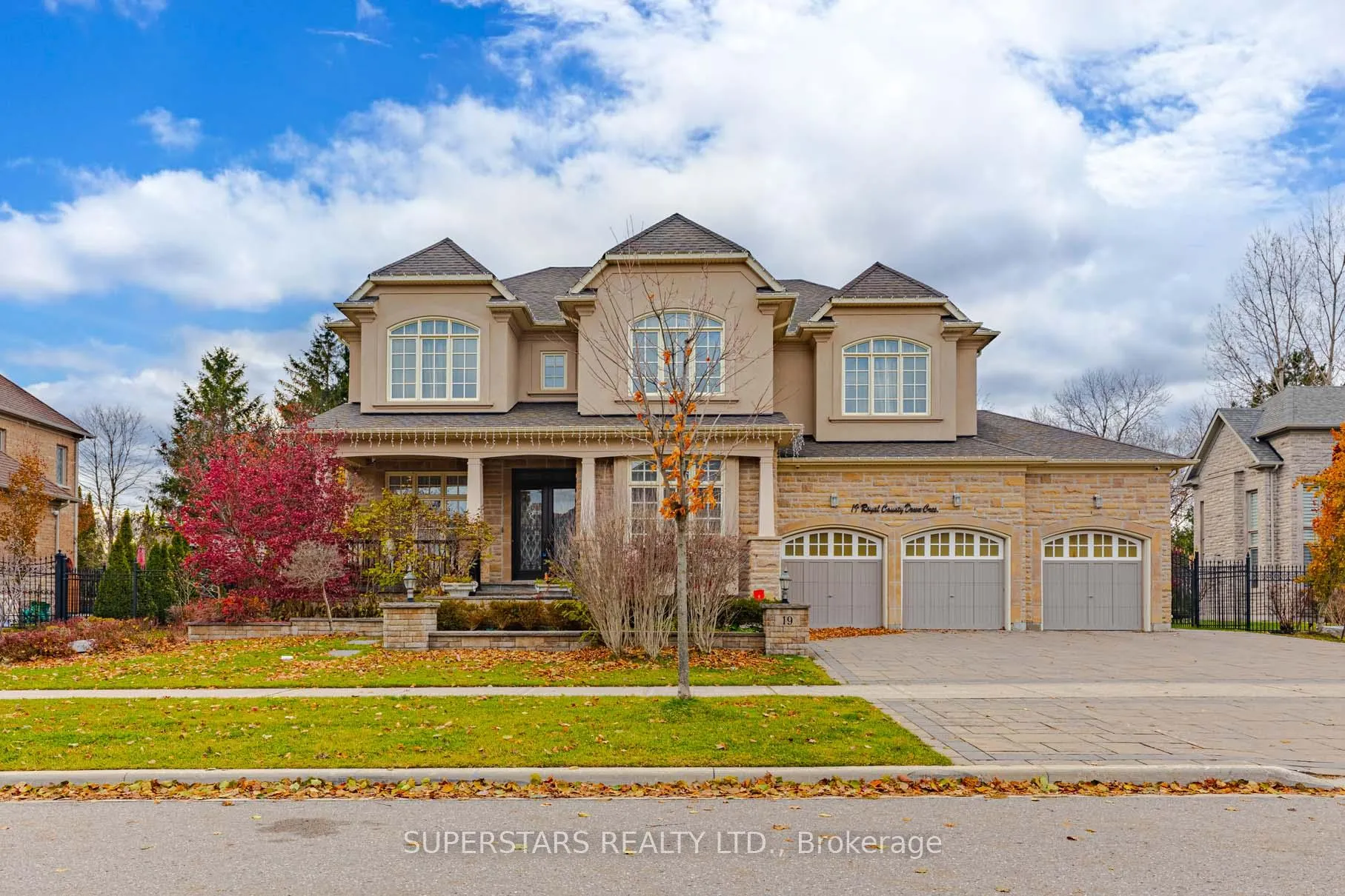 Photo 1 of 19 royal county down Crescent, Markham, Devil's Elbow — HOMEH