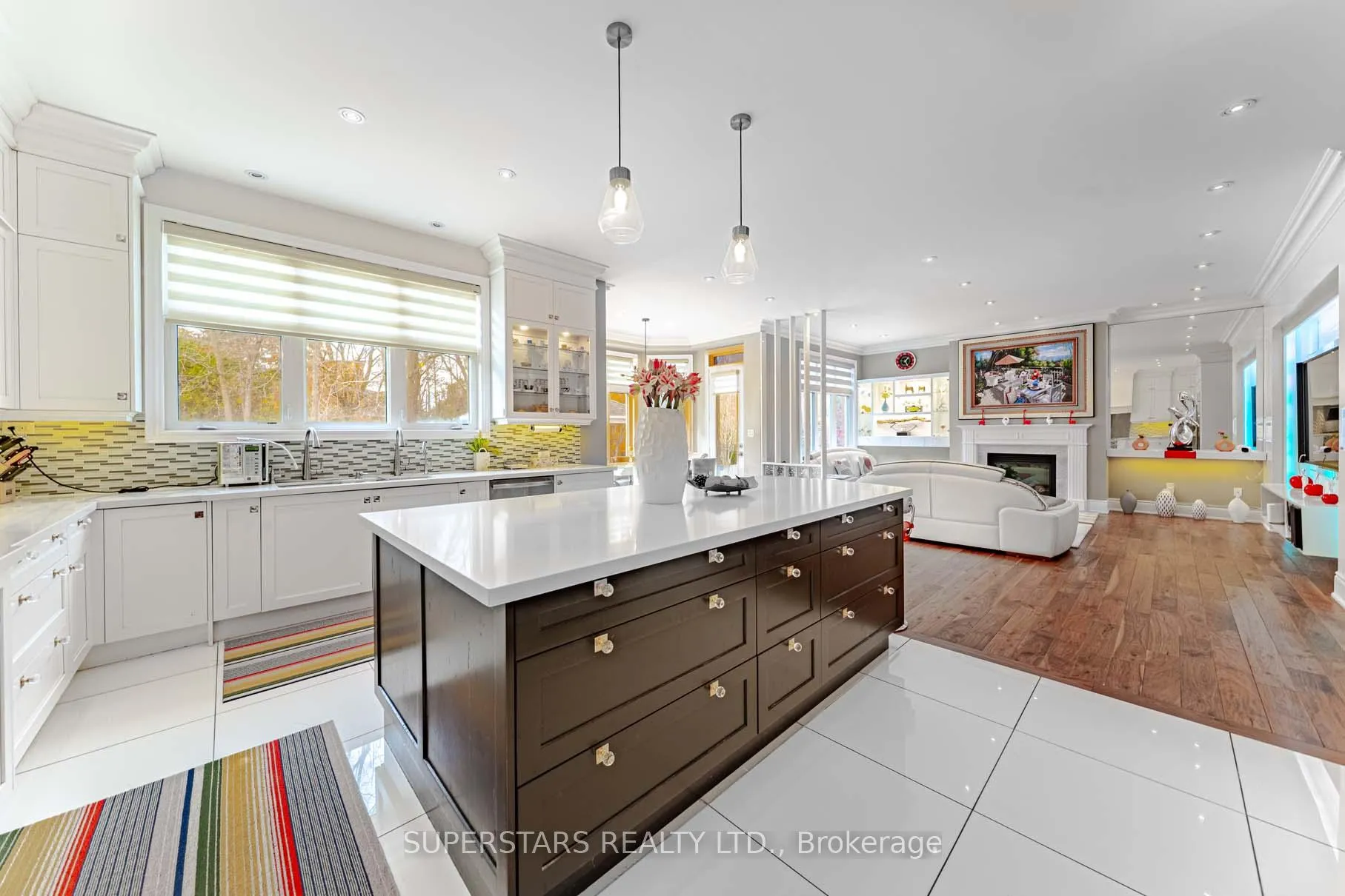 Photo 9 of 19 royal county down Crescent, Markham, Devil's Elbow — HOMEH