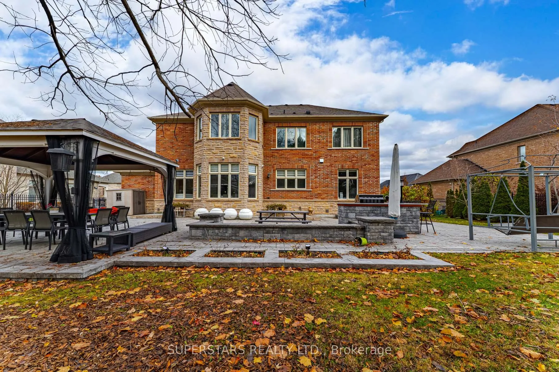 Photo 47 of 19 royal county down Crescent, Markham, Devil's Elbow — HOMEH
