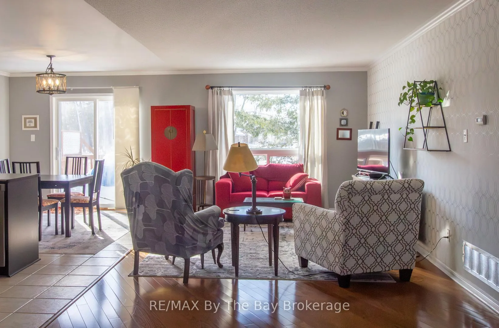 Photo 12 of 70 Rose Valley Way, Wasaga Beach — HOMEH