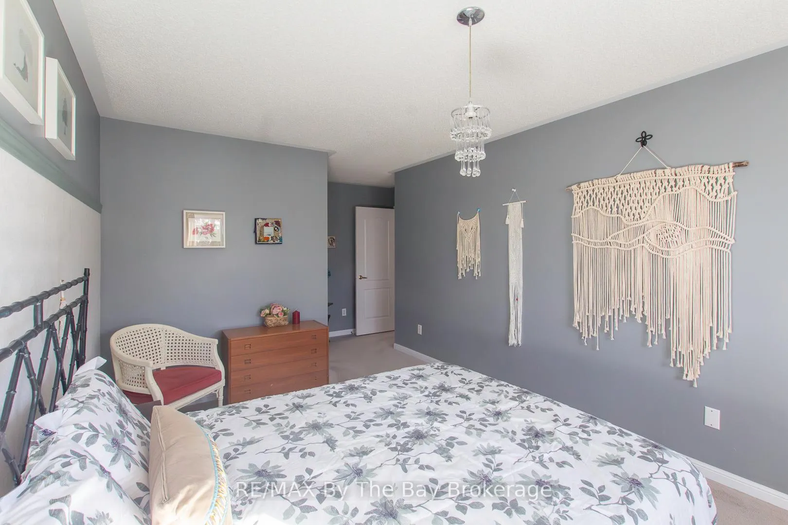 Photo 21 of 70 Rose Valley Way, Wasaga Beach — HOMEH