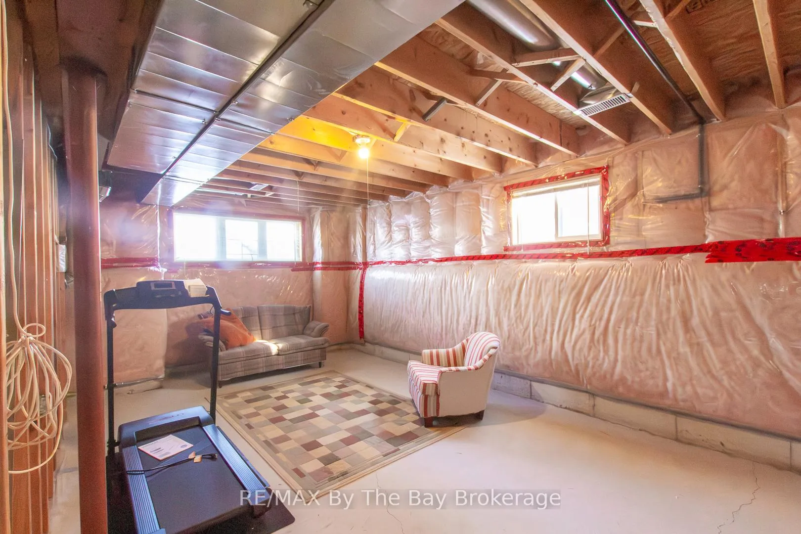Photo 23 of 70 Rose Valley Way, Wasaga Beach — HOMEH
