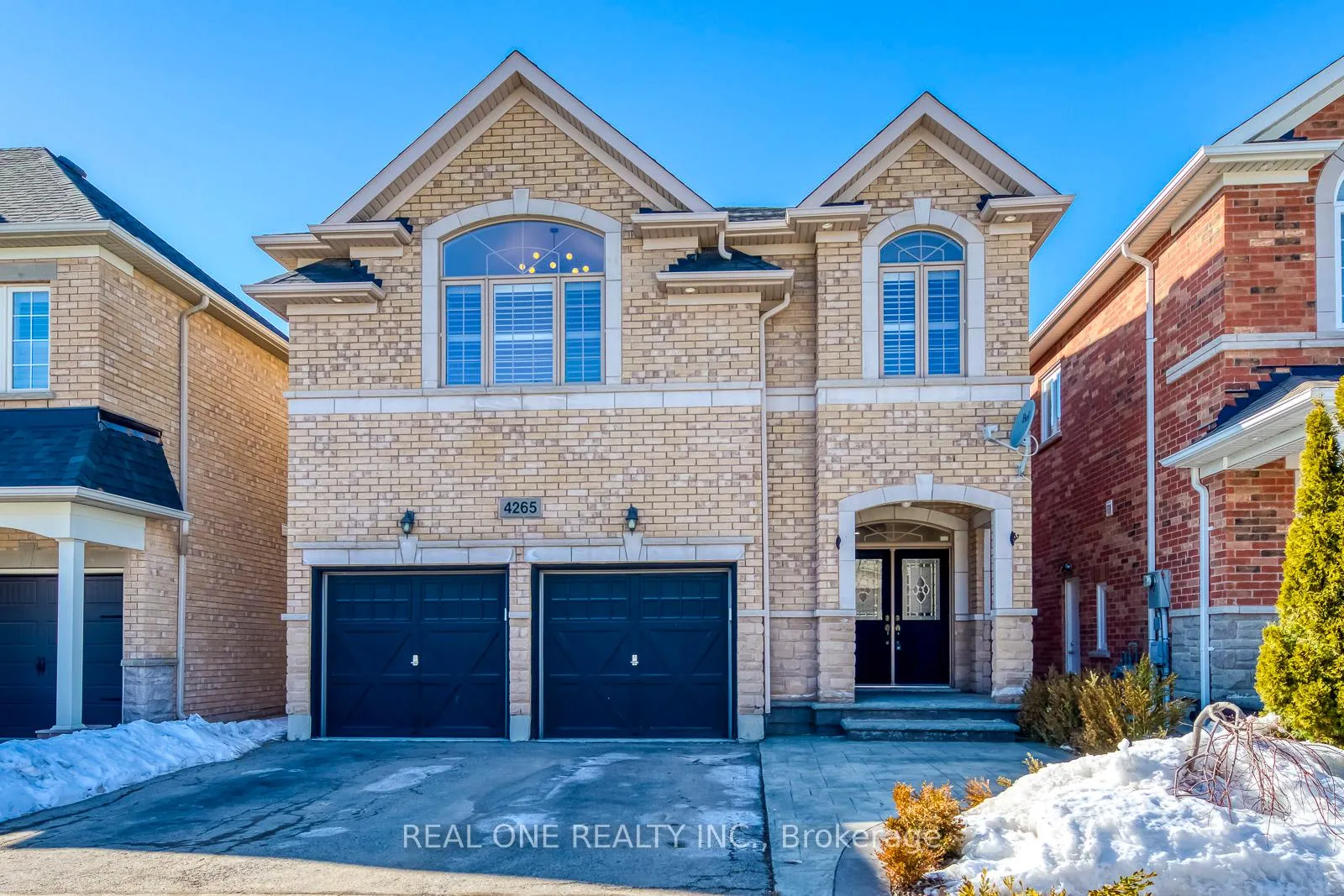 Photo 2 of 4265 Ryan Lane, Burlington, Alton — HOMEH