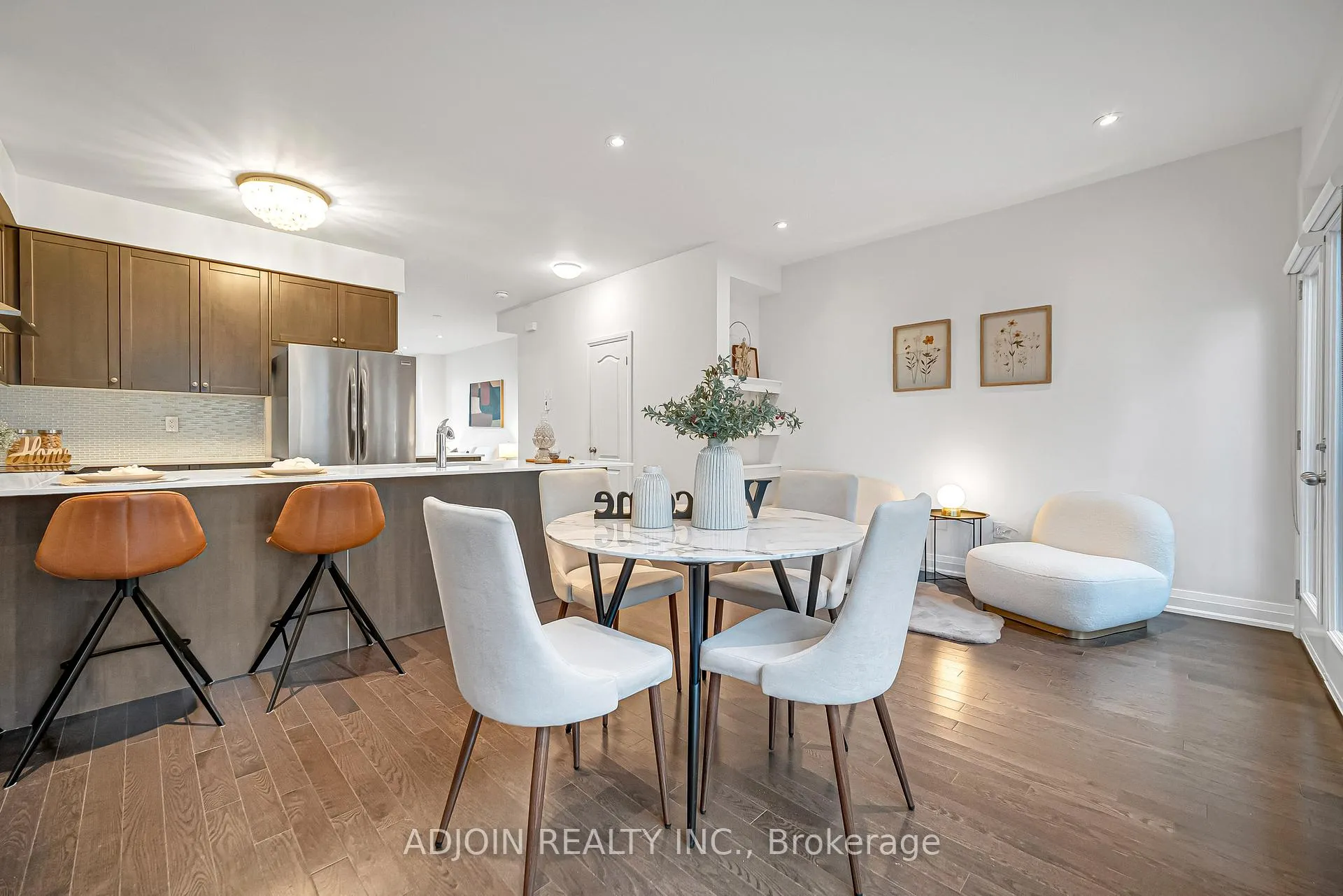 Photo 7 of 50 William Saville Street, Markham, Unionville — HOMEH