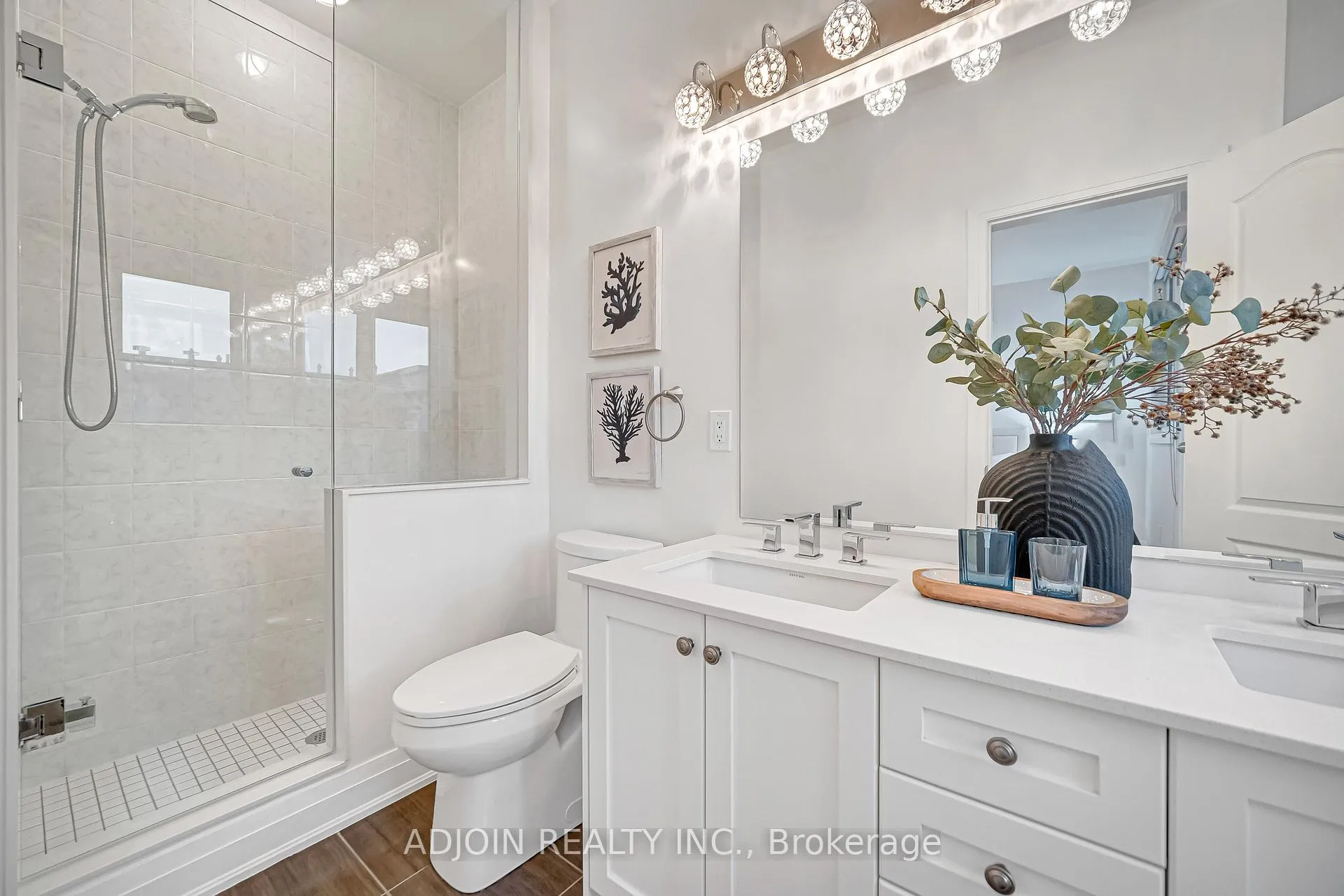 Photo 24 of 50 William Saville Street, Markham, Unionville — HOMEH