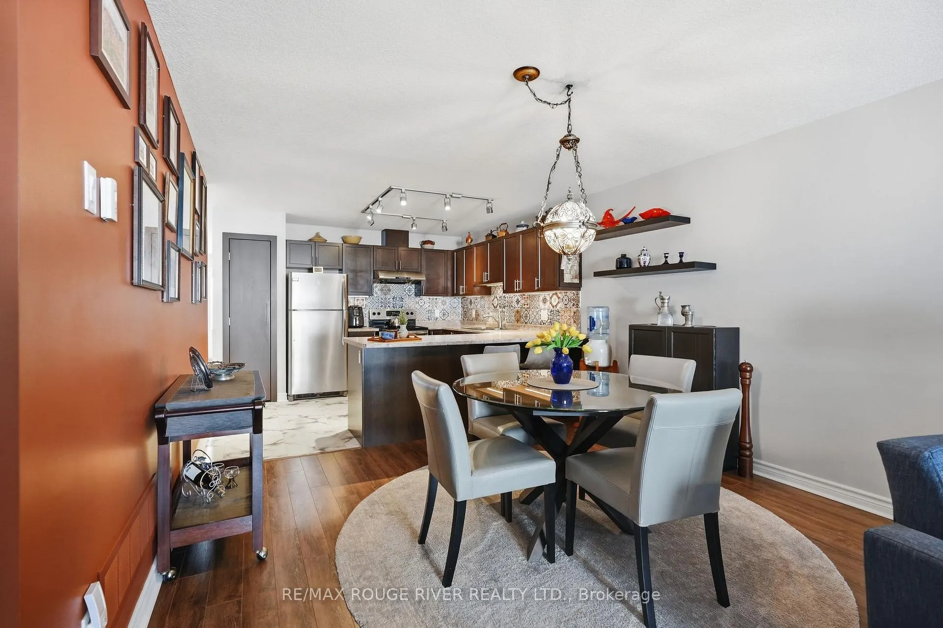 Photo 23 of 139 Lucy Lane, Orillia — HOMEH