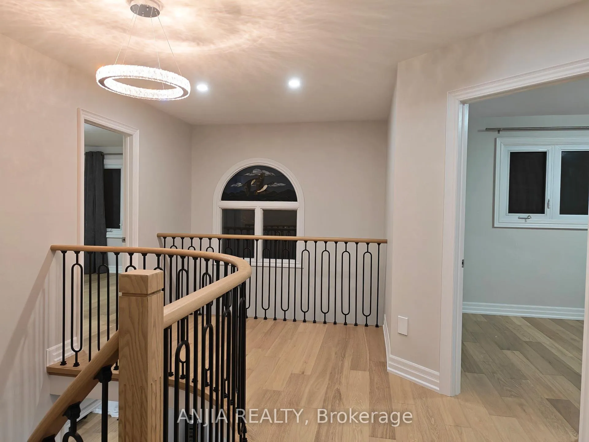 Photo 7 of Unit 2nd floor #1, 5 Janna Court, Markham, Village Green-South Unionville — HOMEH