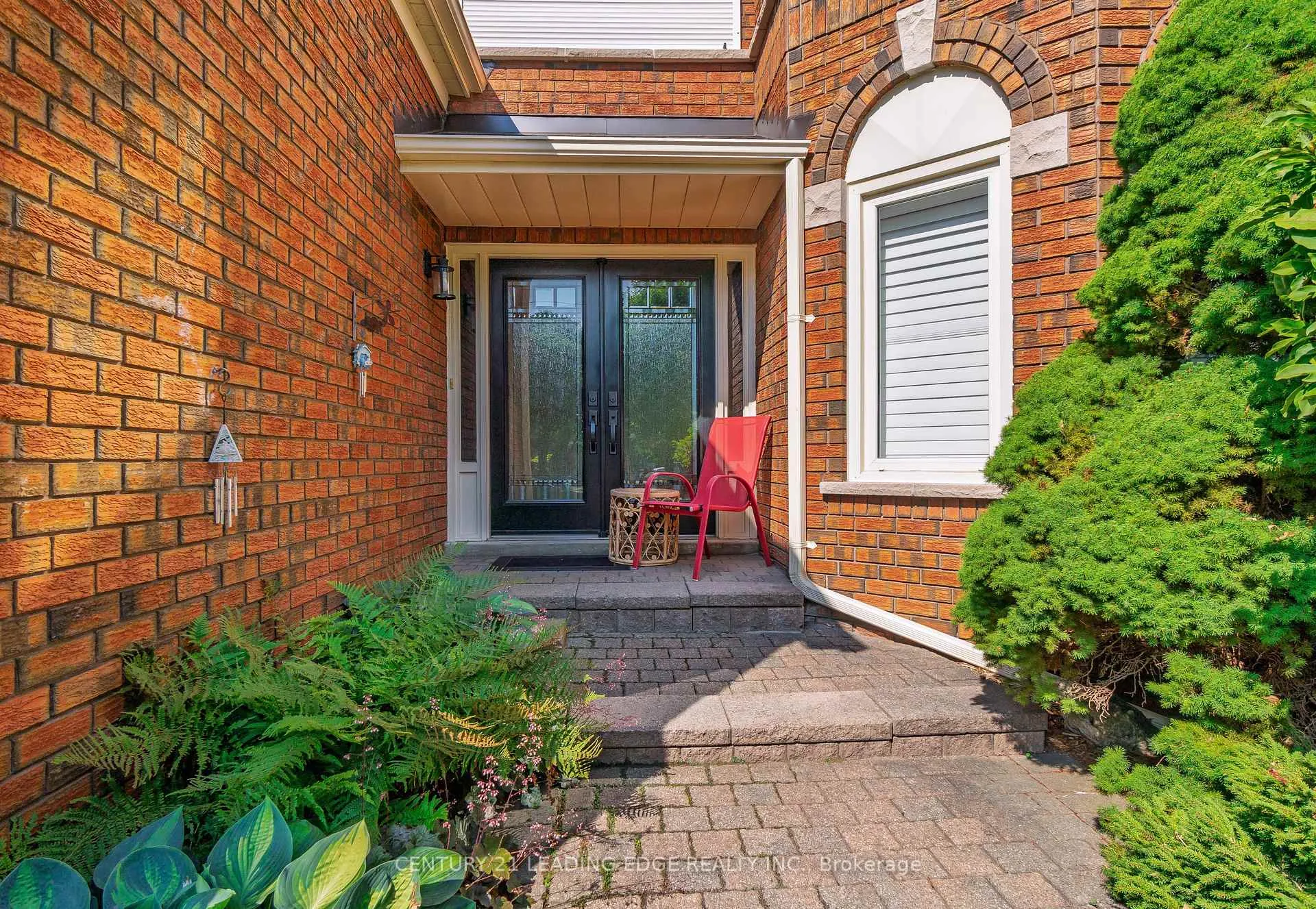 Photo 2 of 207 Larkin Avenue, Markham, Markham Village — HOMEH