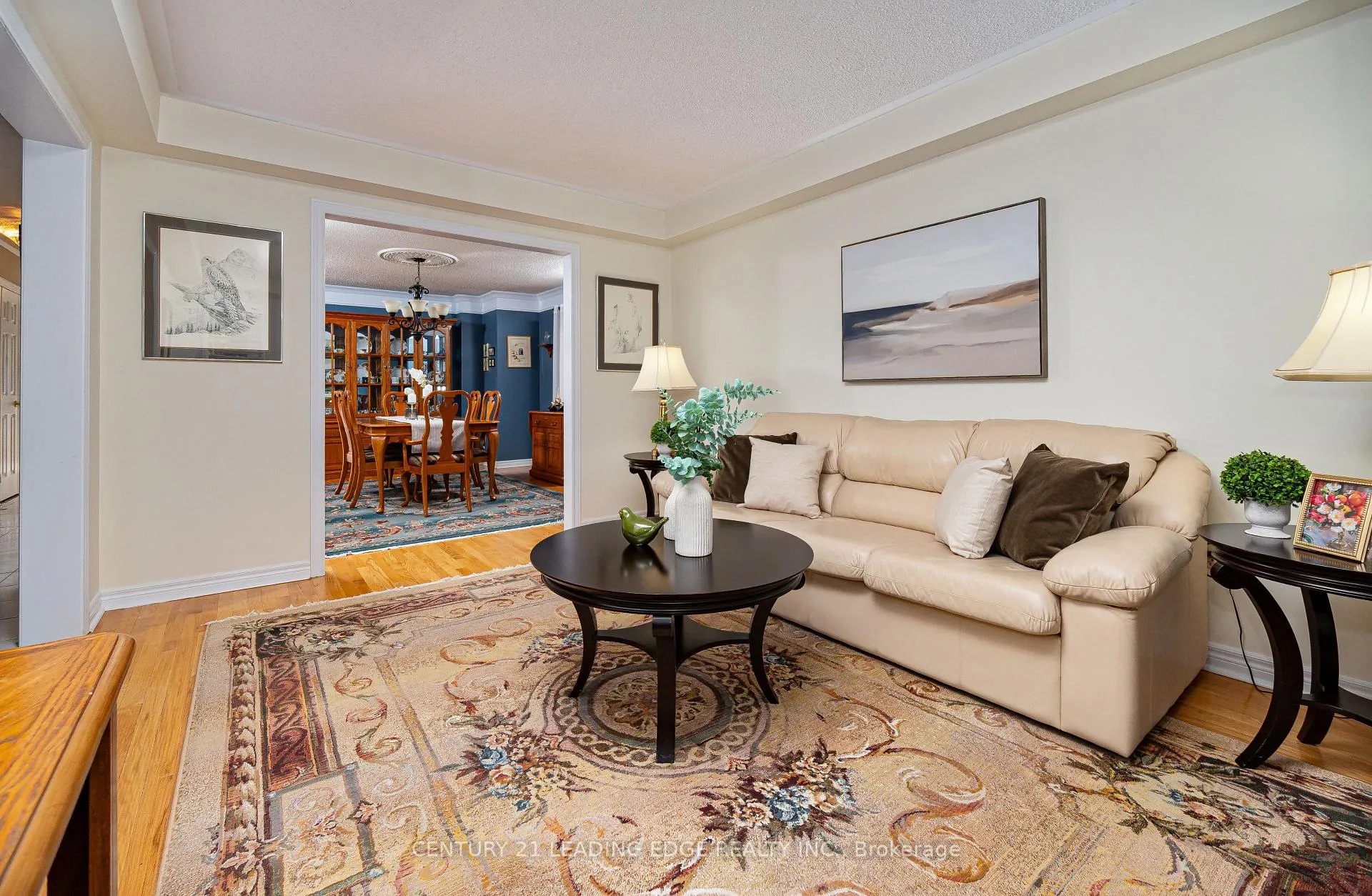 Photo 6 of 207 Larkin Avenue, Markham, Markham Village — HOMEH
