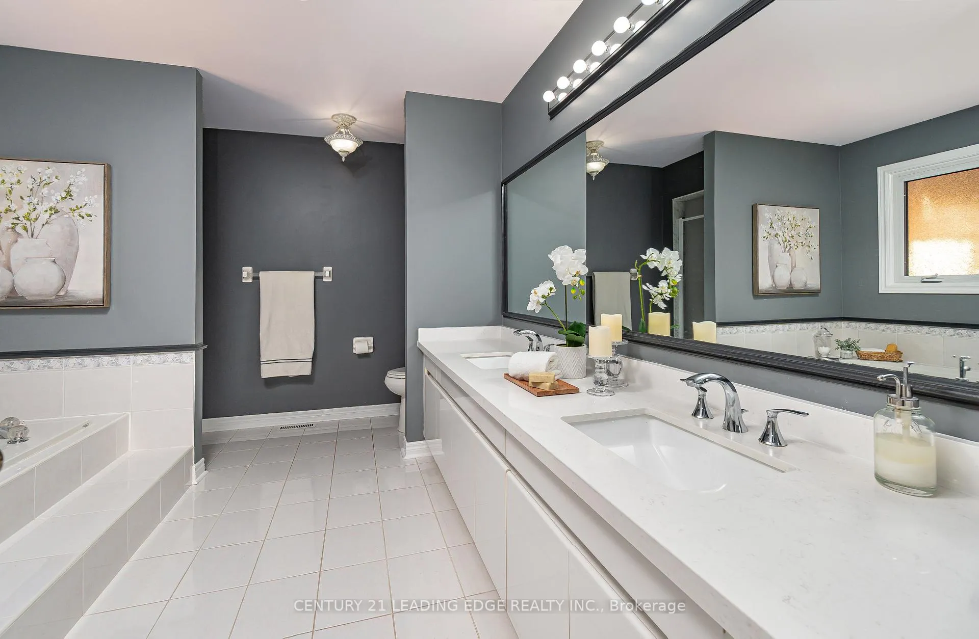Photo 18 of 207 Larkin Avenue, Markham, Markham Village — HOMEH