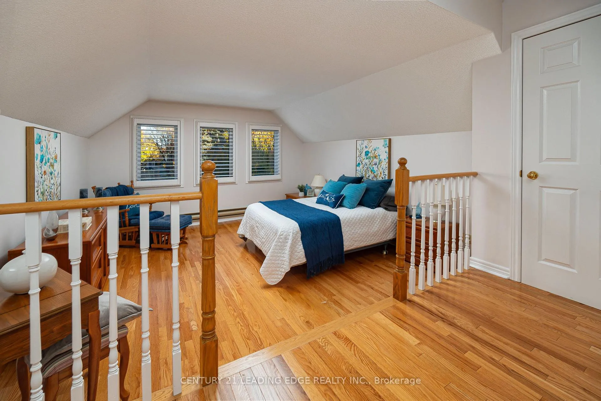 Photo 20 of 207 Larkin Avenue, Markham, Markham Village — HOMEH