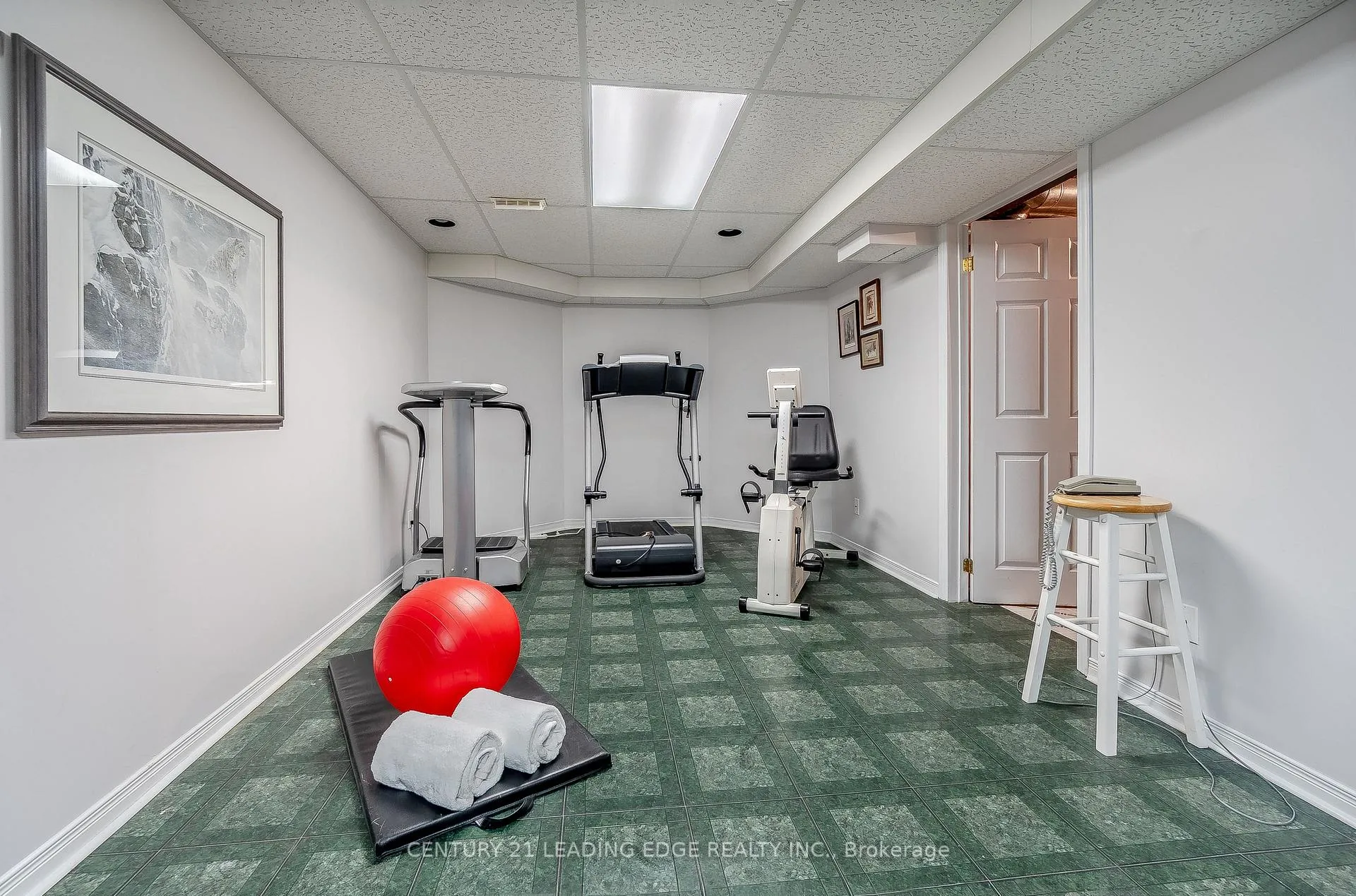 Photo 29 of 207 Larkin Avenue, Markham, Markham Village — HOMEH