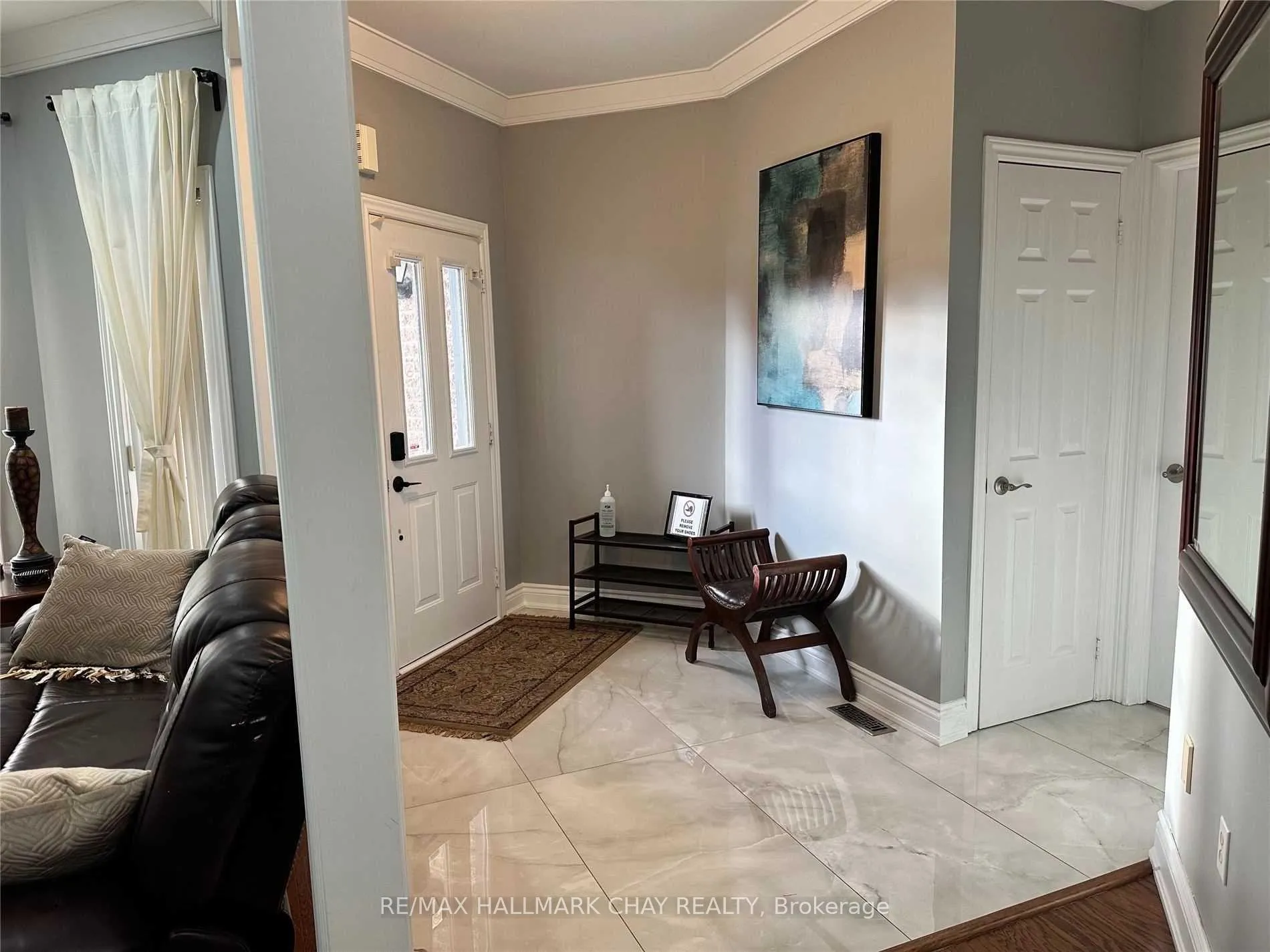 Photo 3 of Unit UPPER, 55 Penvill Lane, Barrie, Ardagh — HOMEH