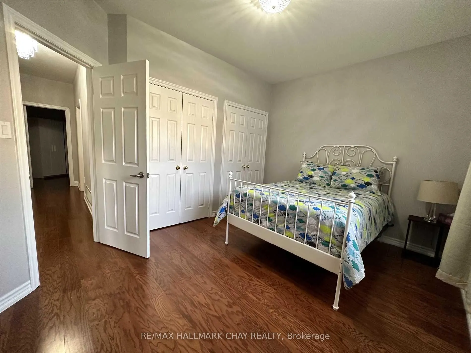 Photo 12 of Unit UPPER, 55 Penvill Lane, Barrie, Ardagh — HOMEH