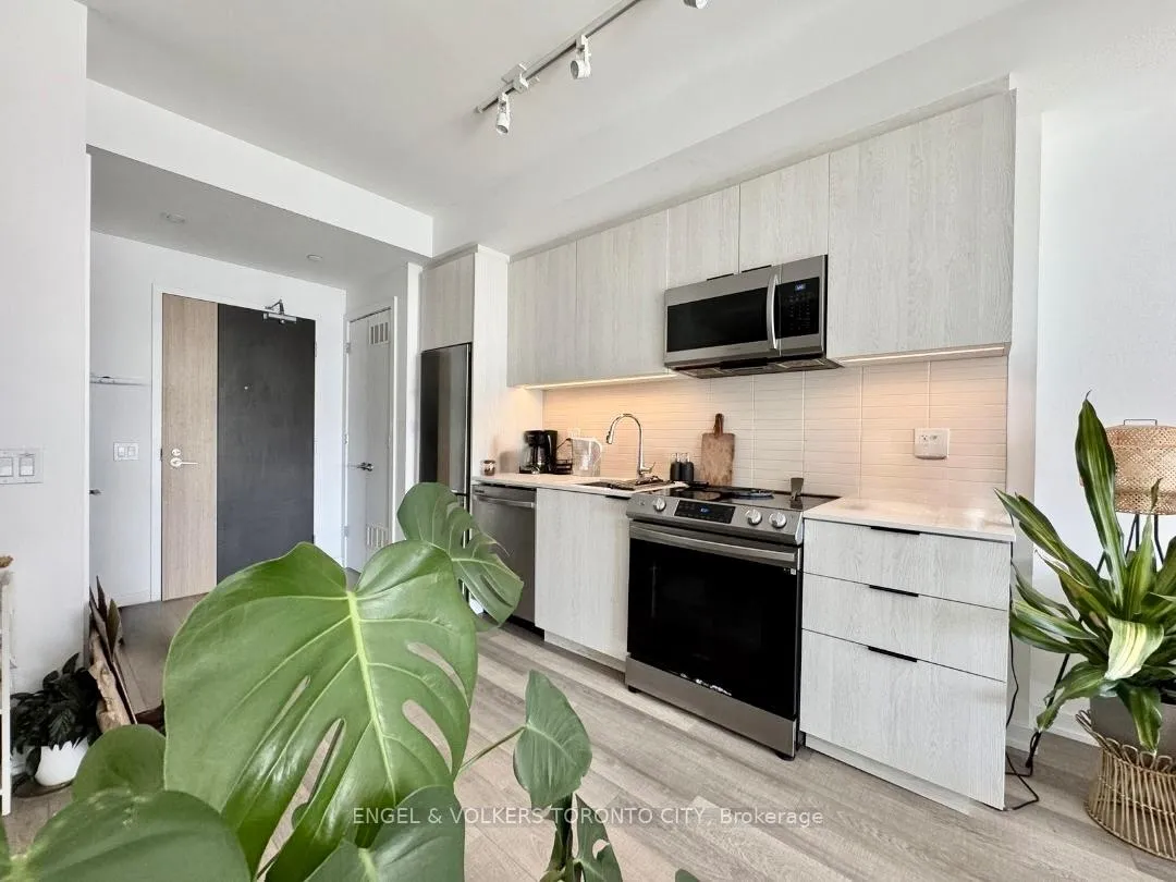 Photo 6 of Unit 711, 50 Power Street, Toronto, Moss Park — HOMEH