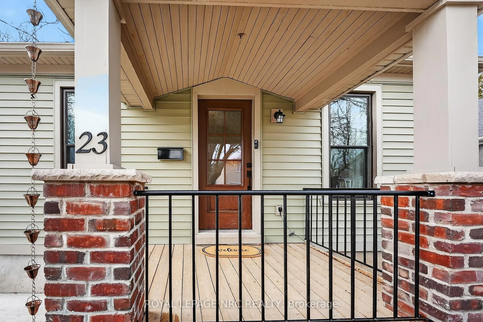 Photo 4 of 23 Rodman Street E, St. Catharines, Downtown — HOMEH