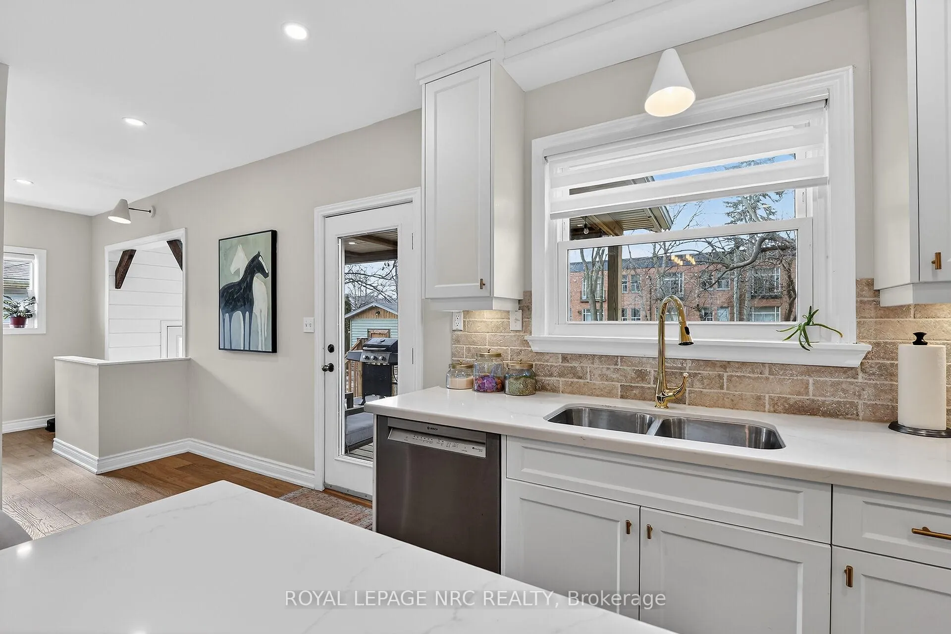 Photo 12 of 23 Rodman Street E, St. Catharines, Downtown — HOMEH