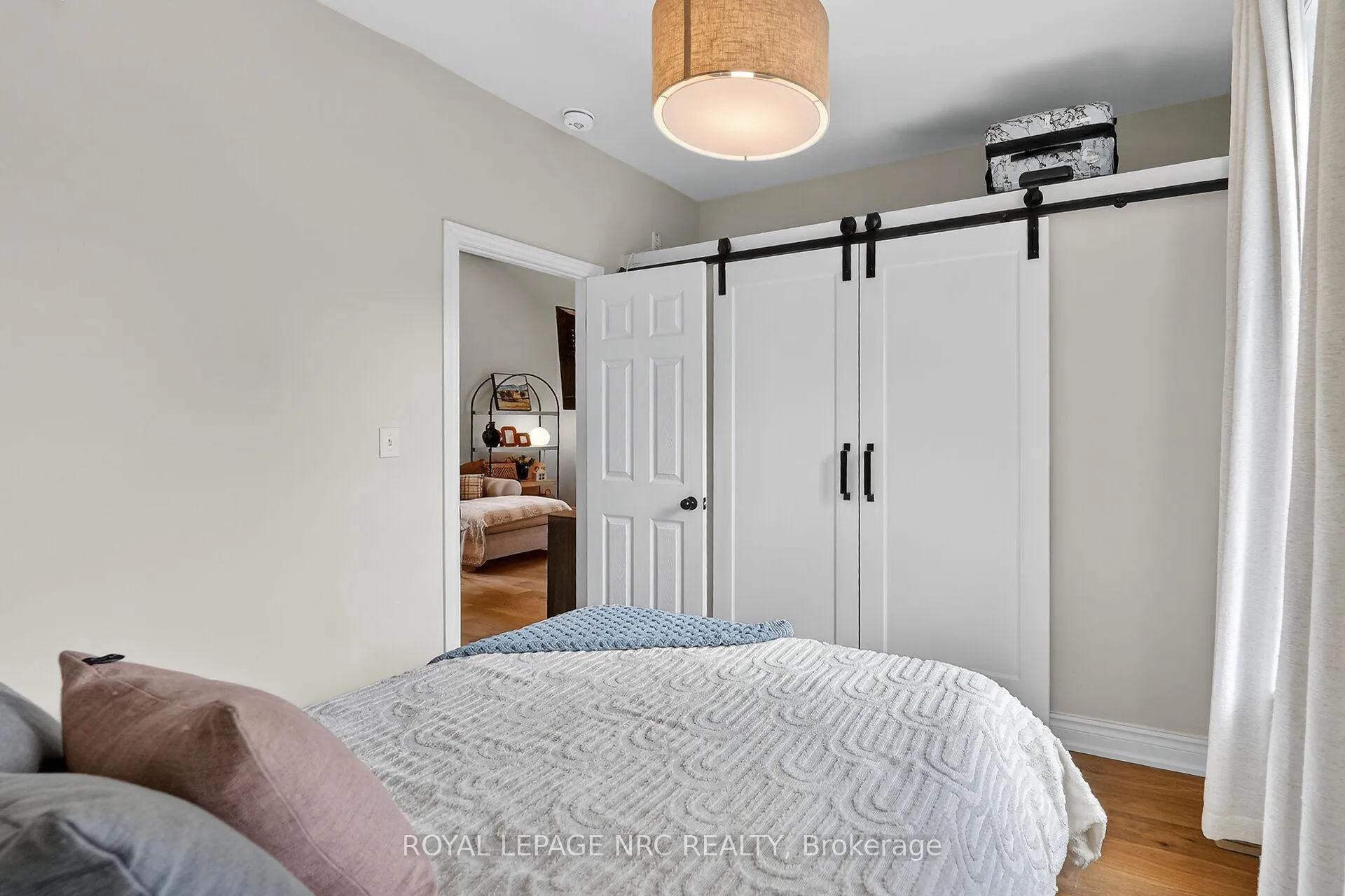 Photo 18 of 23 Rodman Street E, St. Catharines, Downtown — HOMEH