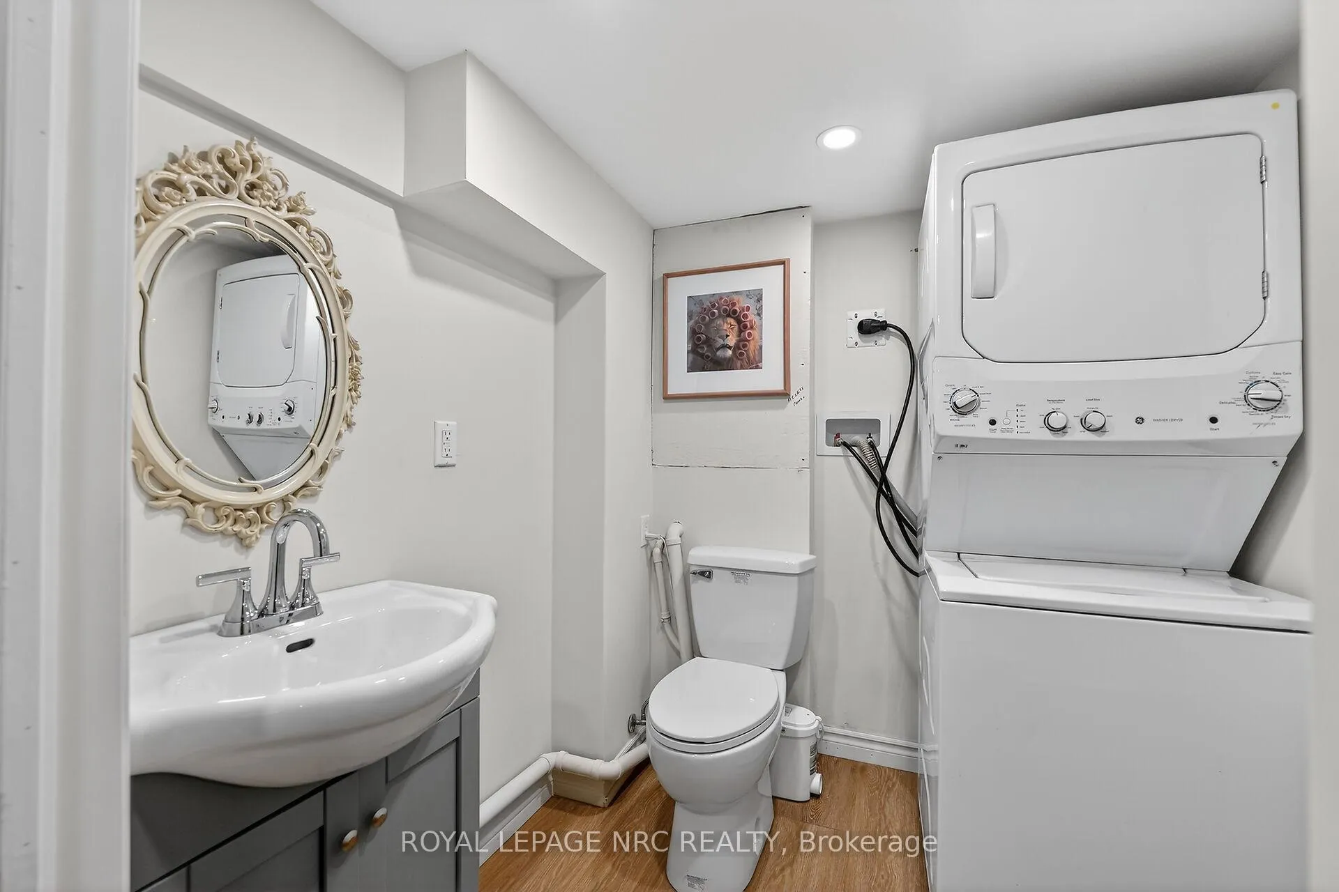 Photo 29 of 23 Rodman Street E, St. Catharines, Downtown — HOMEH