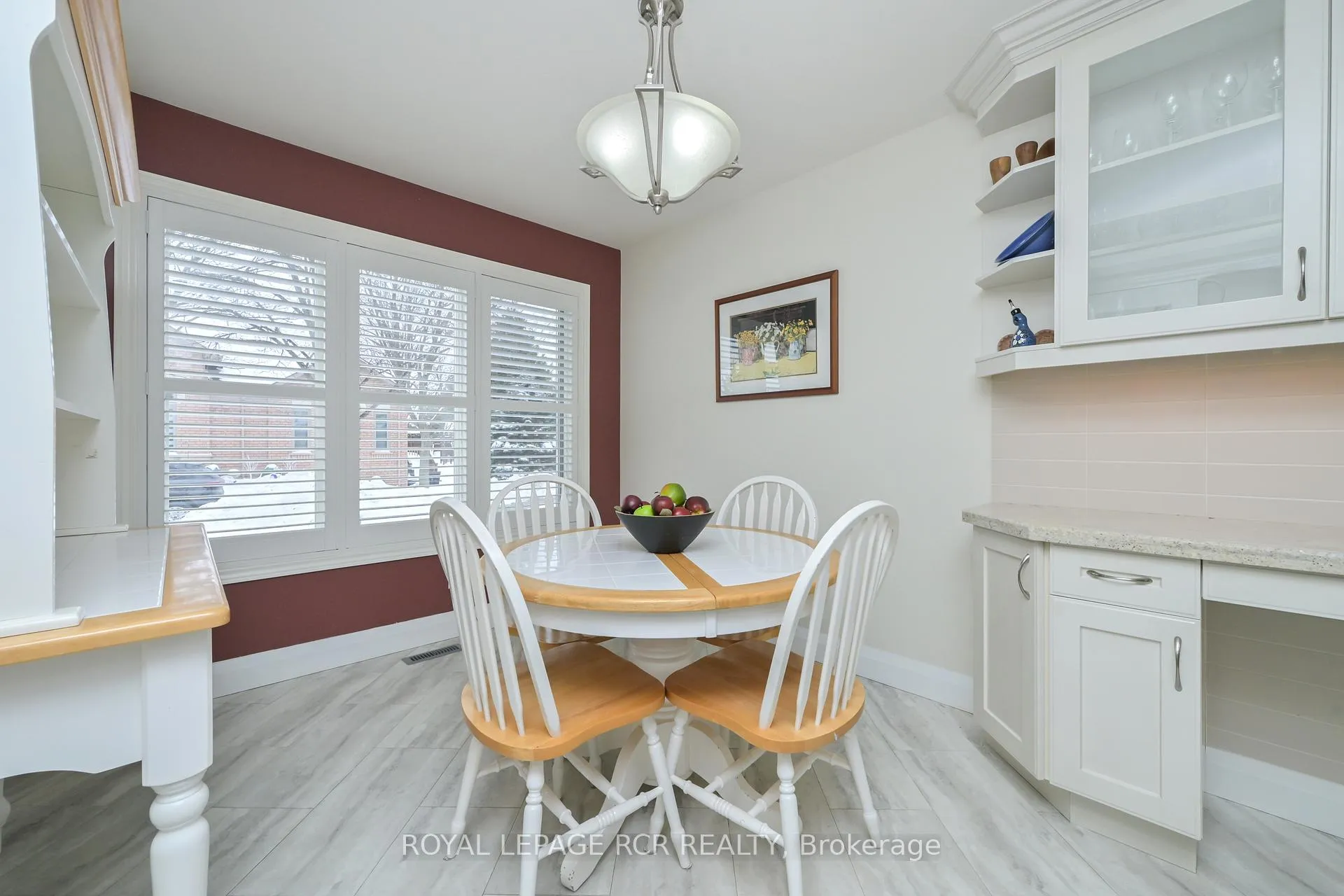 Photo 6 of 37 Sunset Boulevard, New Tecumseth, Alliston — HOMEH