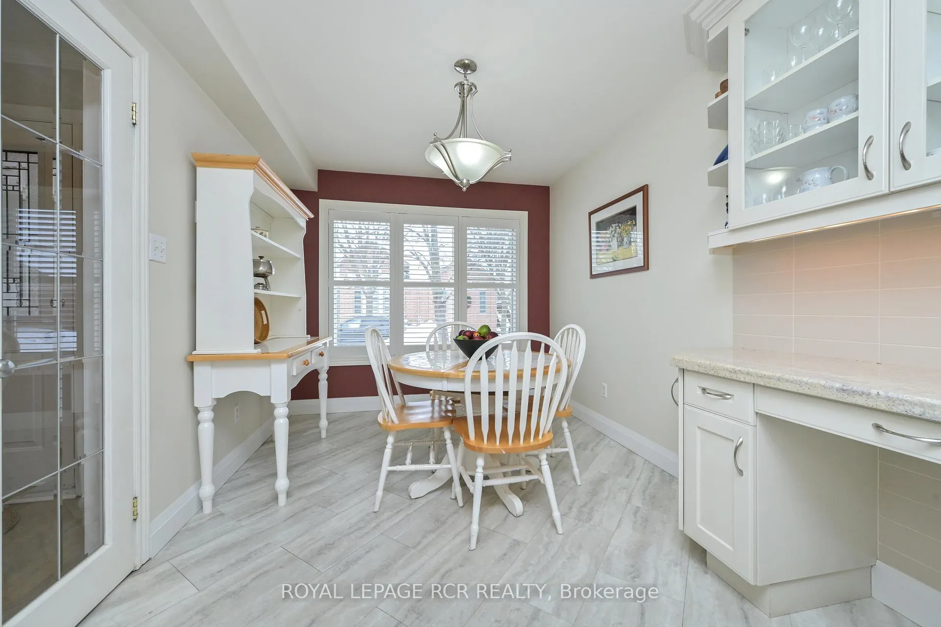 Photo 7 of 37 Sunset Boulevard, New Tecumseth, Alliston — HOMEH