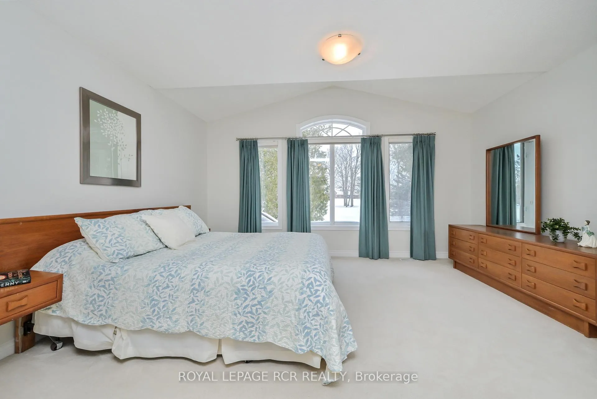 Photo 13 of 37 Sunset Boulevard, New Tecumseth, Alliston — HOMEH