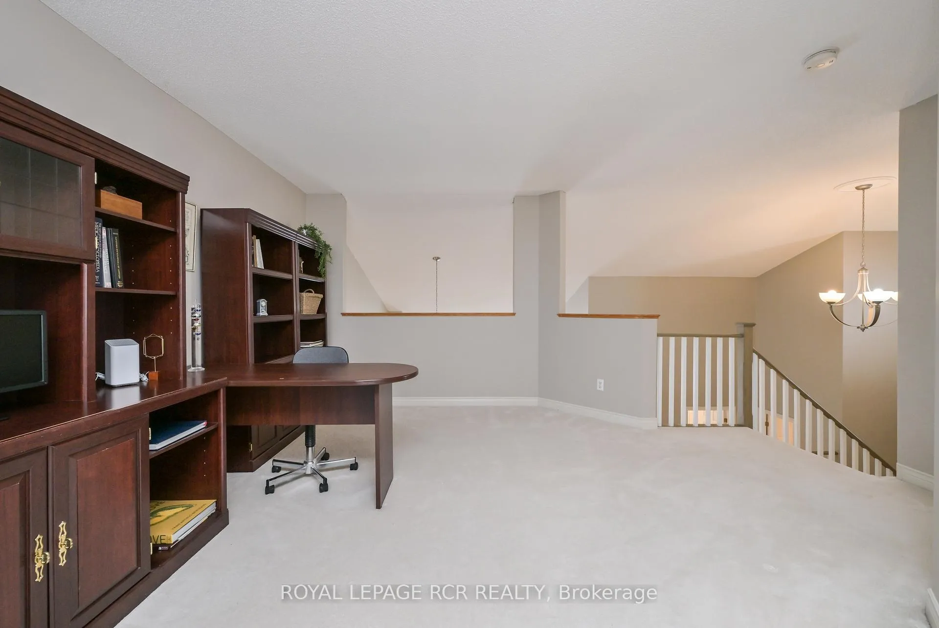 Photo 21 of 37 Sunset Boulevard, New Tecumseth, Alliston — HOMEH