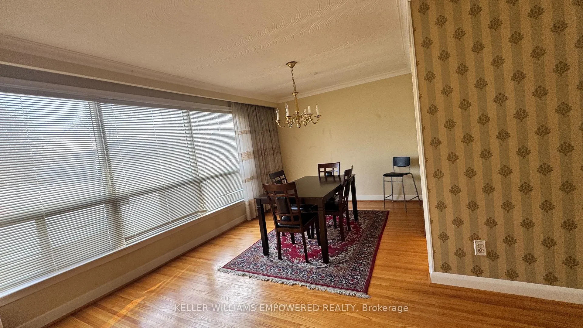 Photo 12 of 12 Hadrian Drive, Etobicoke, Elms-Old Rexdale — HOMEH