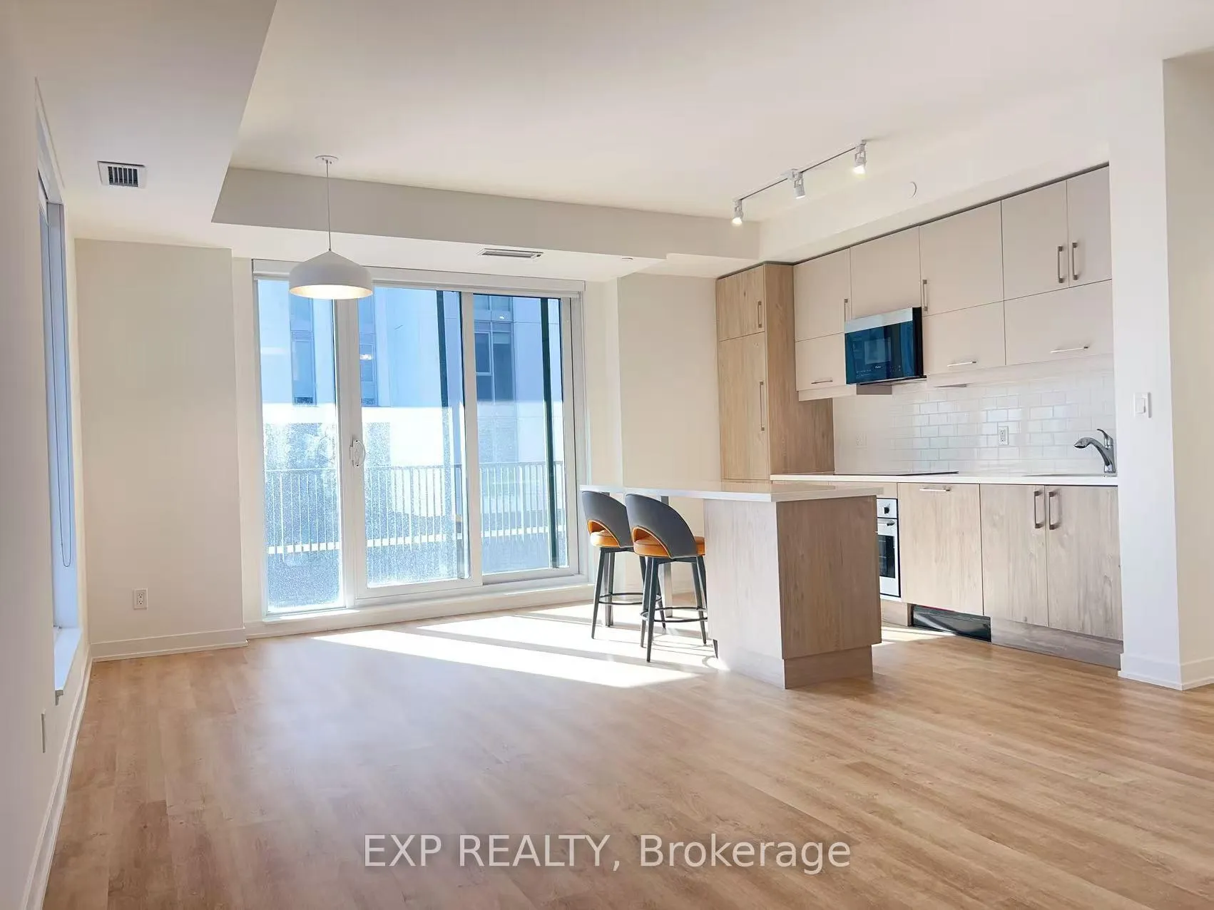Photo 2 of Unit C617, 38 Simcoe Promenade Street, Markham, Unionville — HOMEH