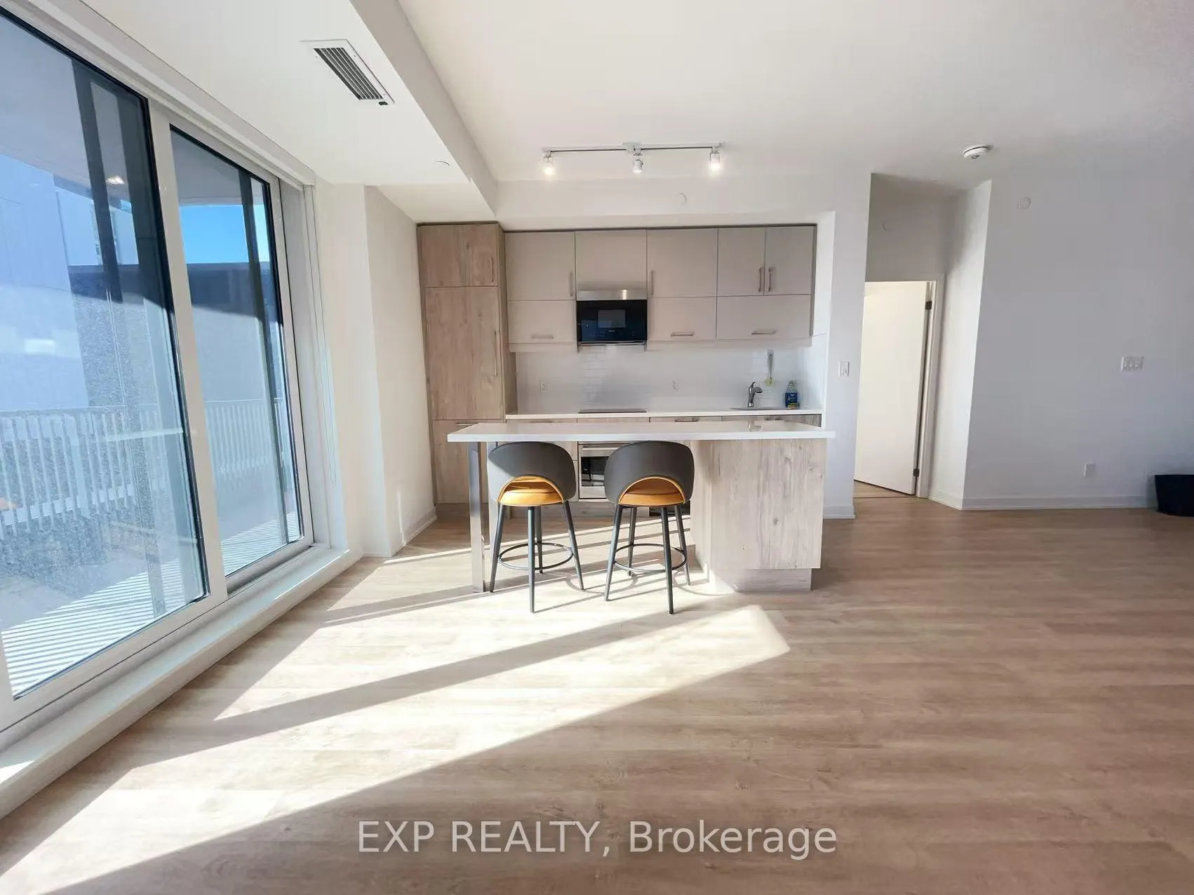 Photo 3 of Unit C617, 38 Simcoe Promenade Street, Markham, Unionville — HOMEH