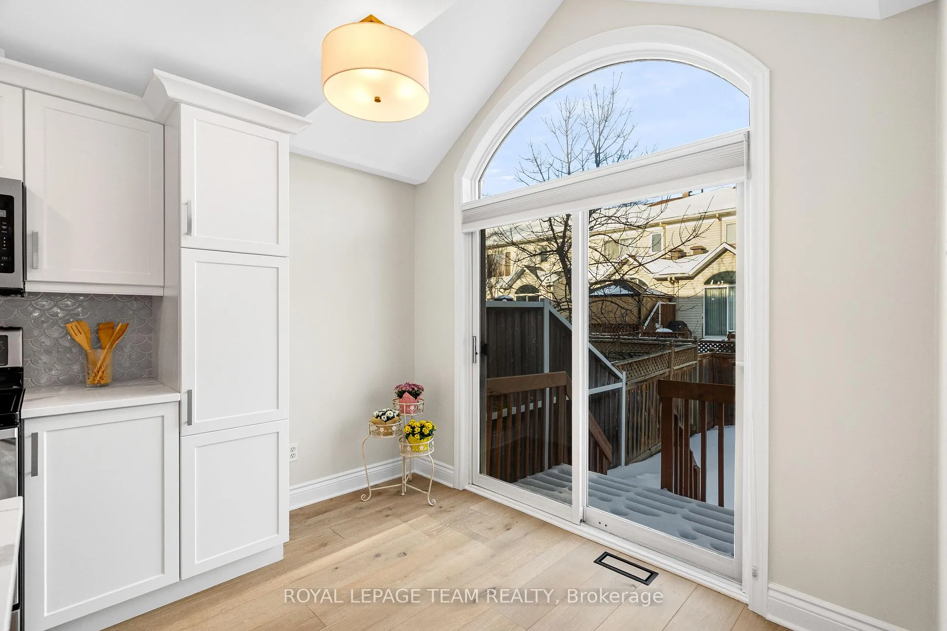 Photo 14 of 1925 Windwood Place, Ottawa, Chapel Hill — HOMEH