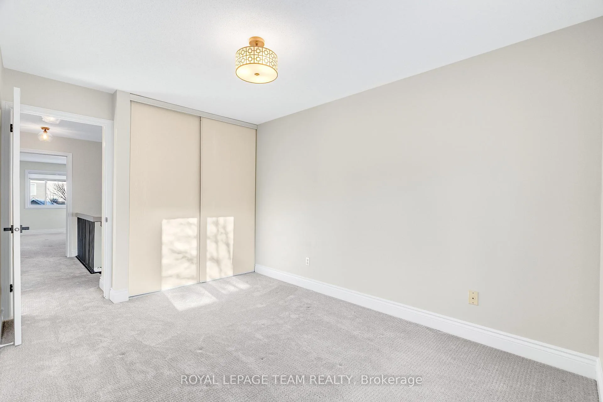 Photo 33 of 1925 Windwood Place, Ottawa, Chapel Hill — HOMEH