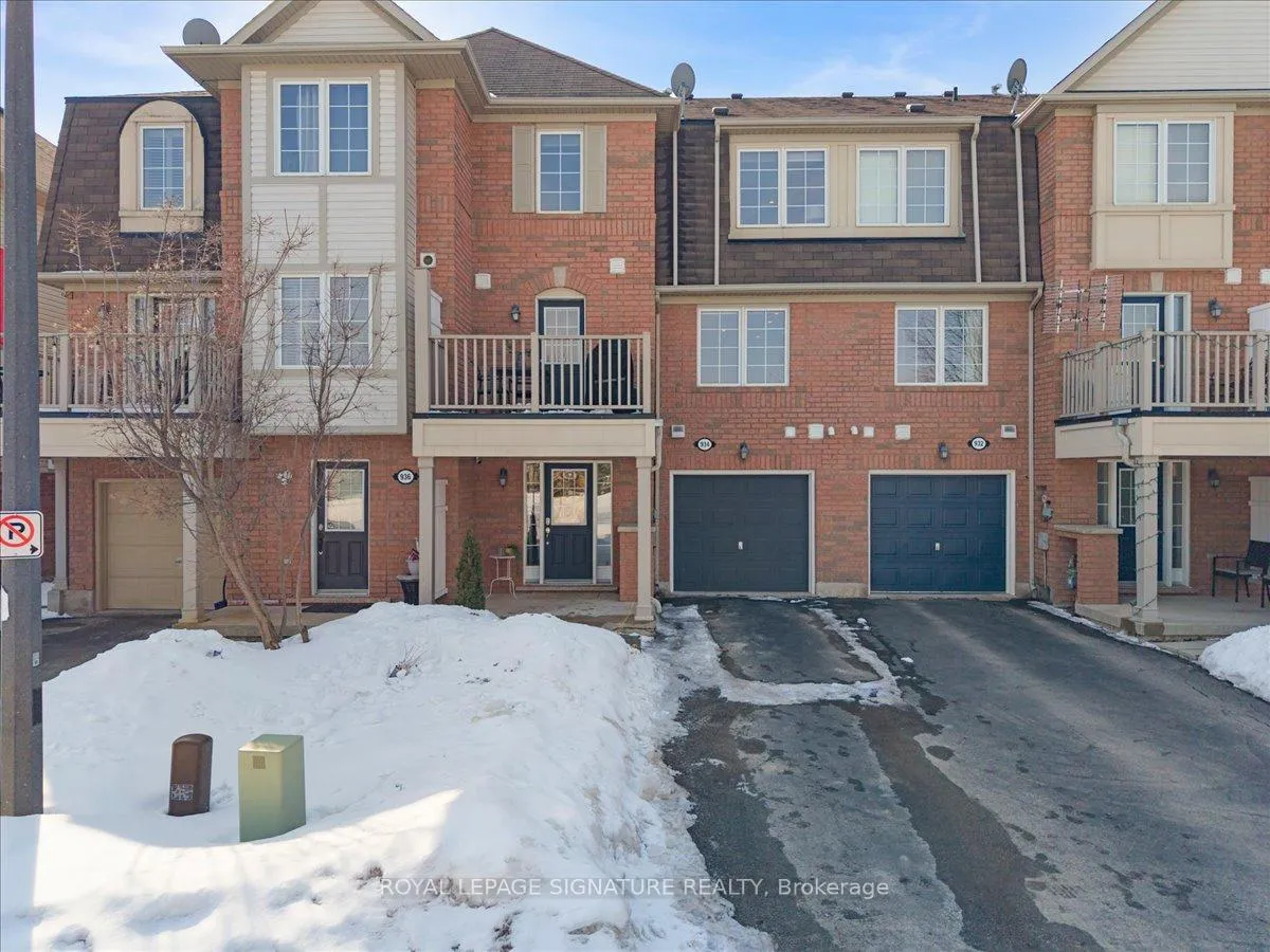 Front of 934 Ambroise Crescent