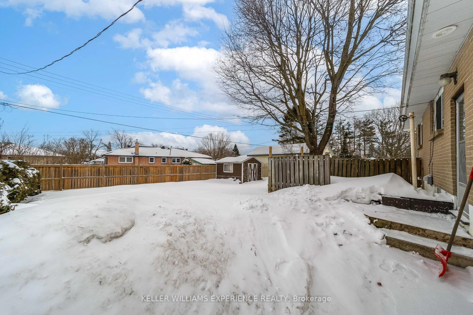 Photo 16 of Unit LOWER, 51 Davidson Street, Barrie, Wellington — HOMEH