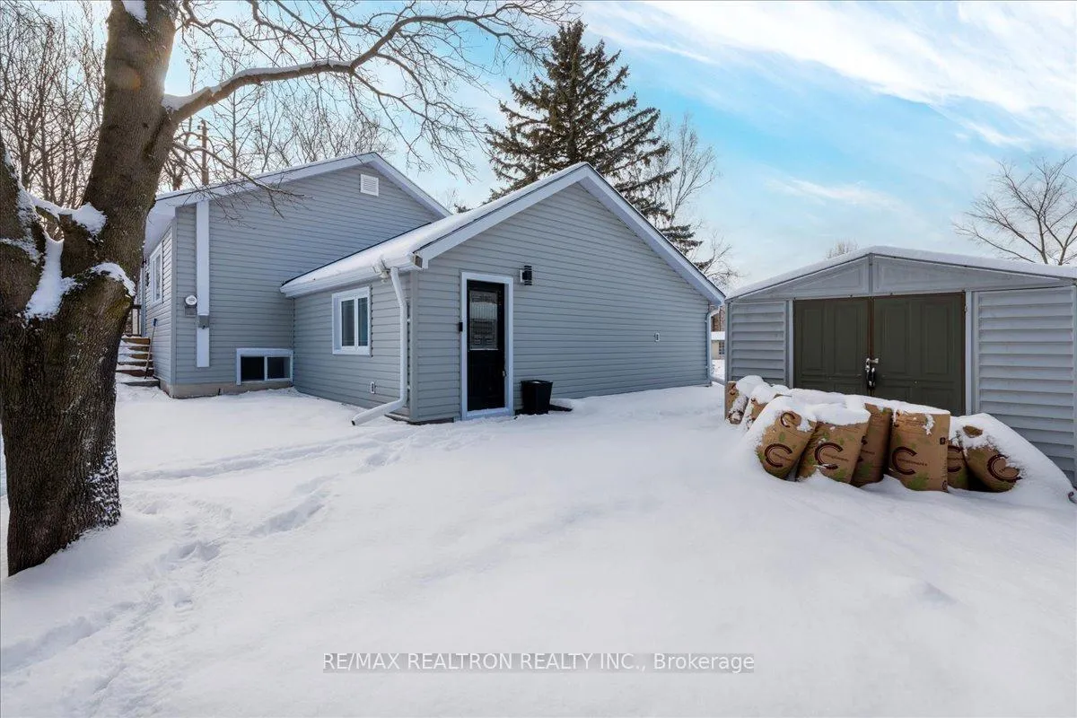 Photo 24 of 8906 5th Line, Essa, Angus — HOMEH