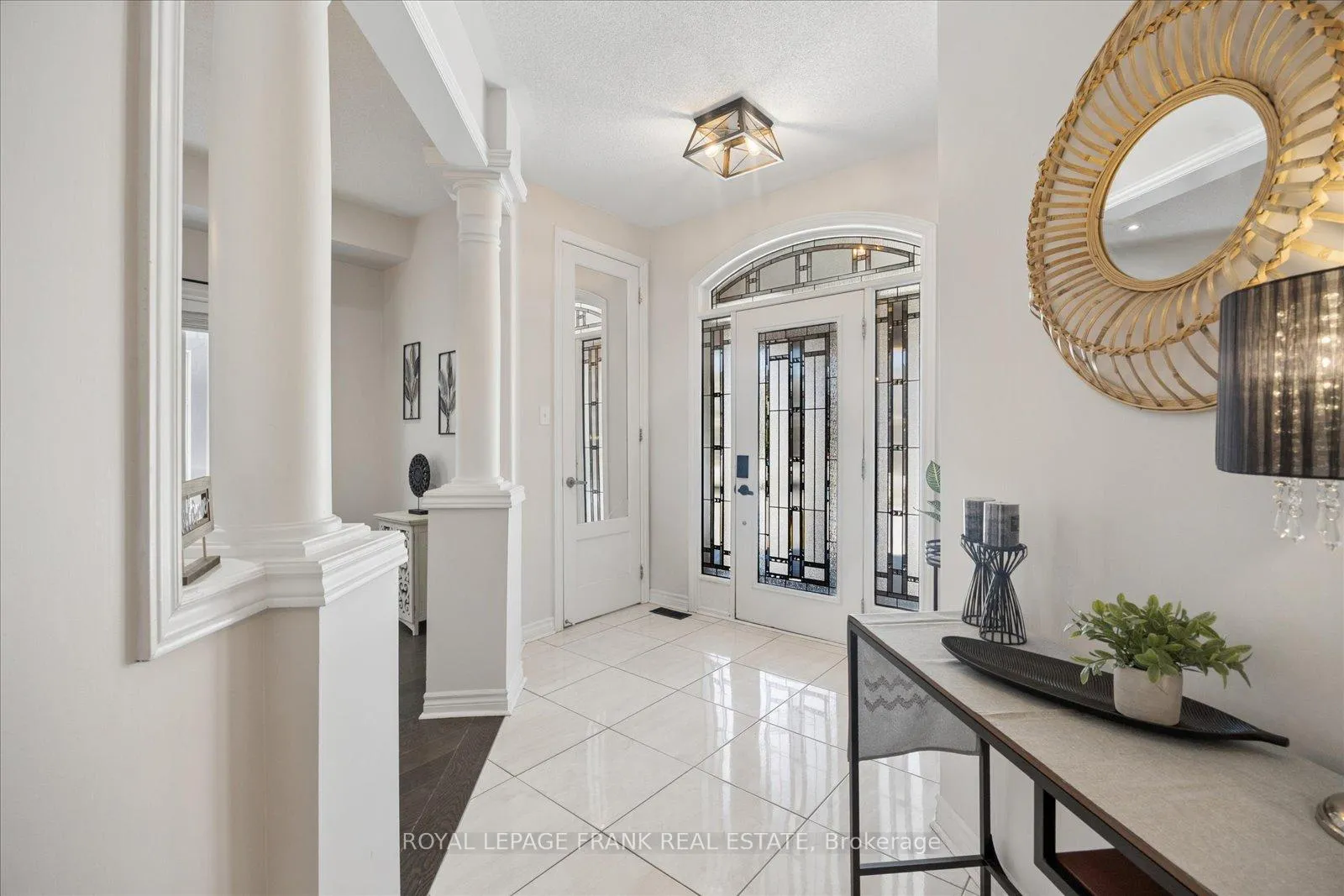 Photo 5 of 193 Kenneth Cole Drive, Clarington, Bowmanville — HOMEH