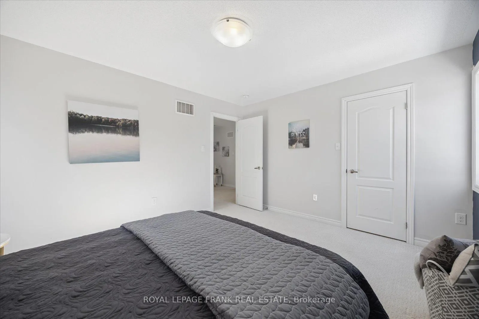 Photo 36 of 193 Kenneth Cole Drive, Clarington, Bowmanville — HOMEH