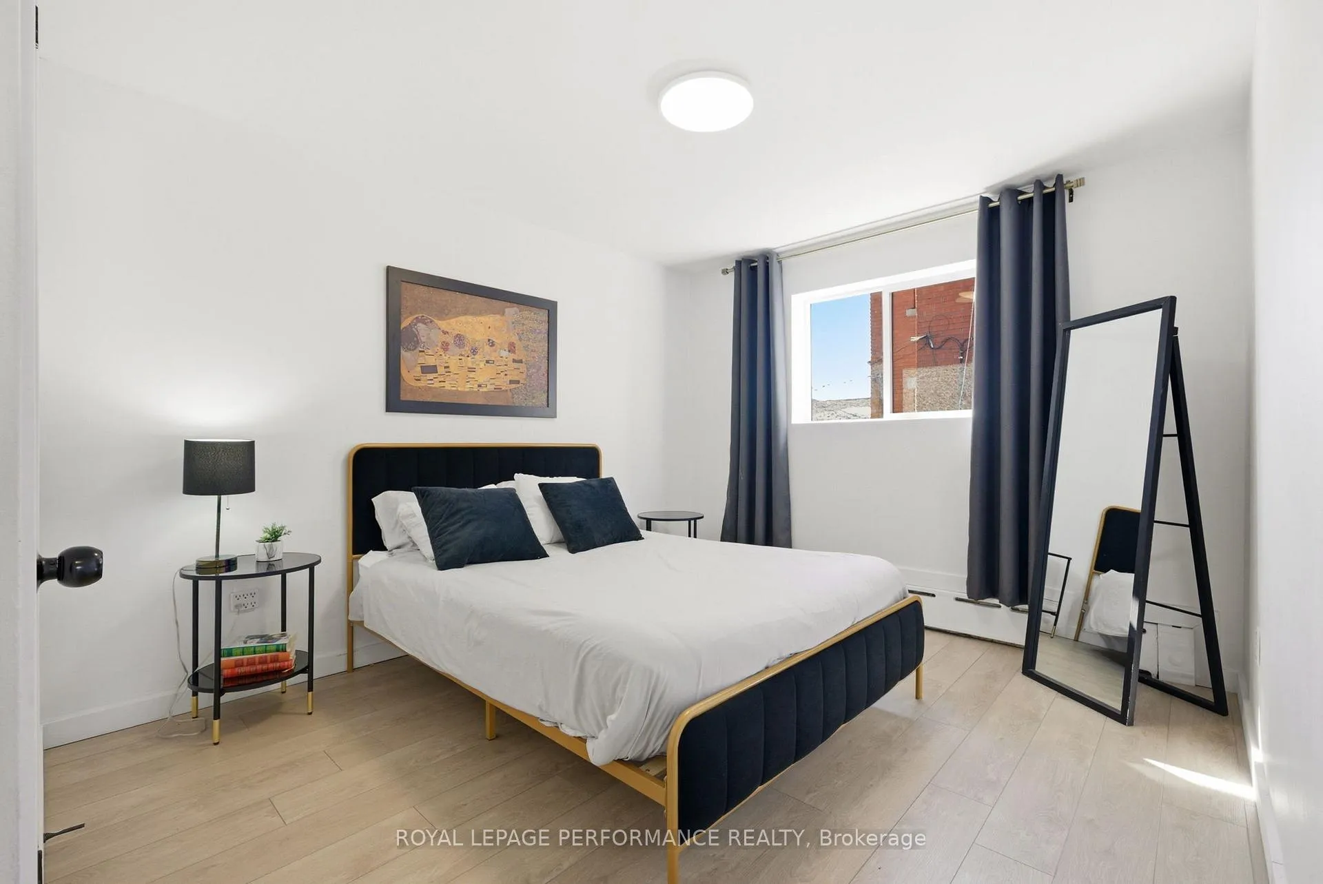 Photo 15 of 176 Dagmar Avenue, Ottawa, Vanier — HOMEH