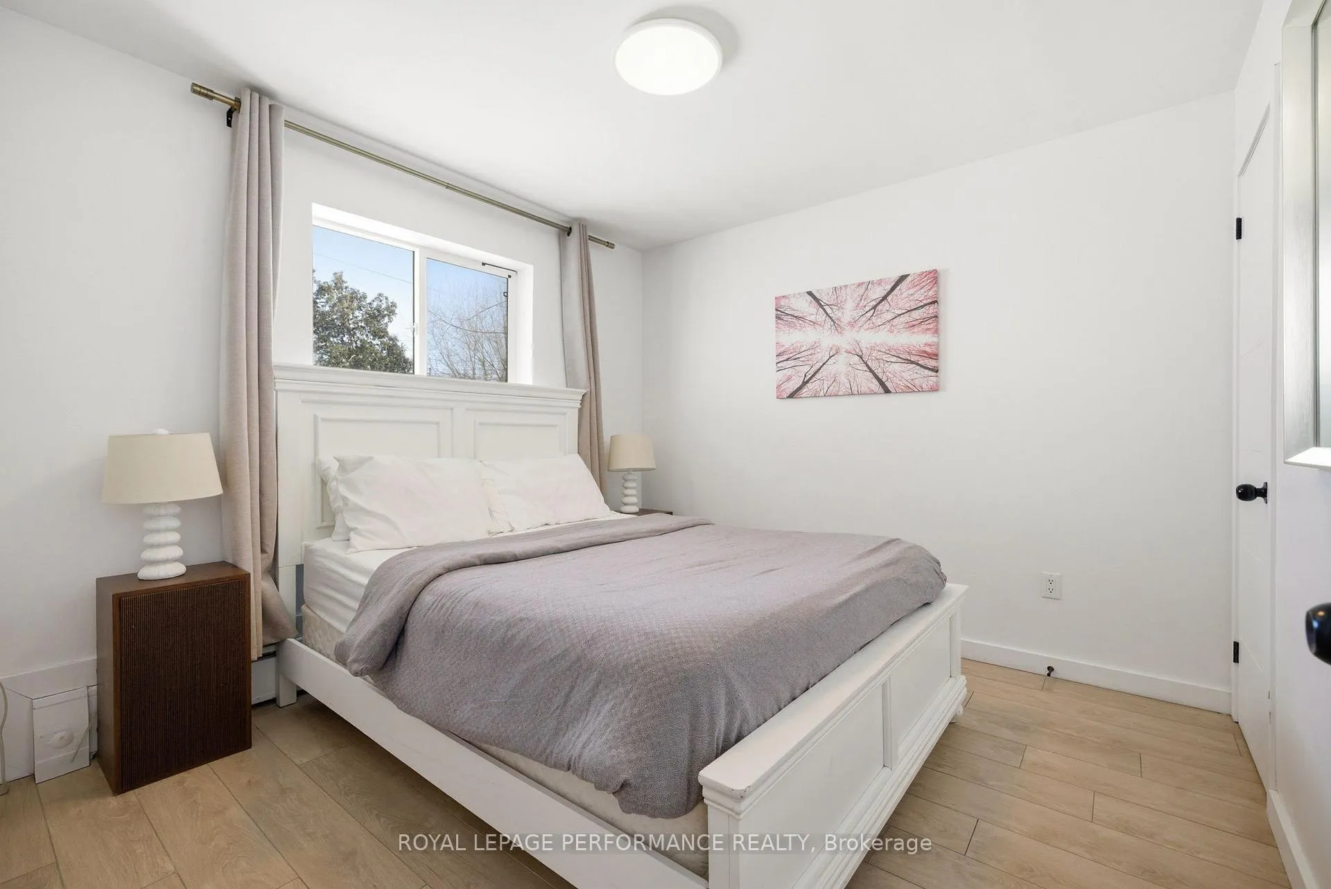 Photo 17 of 176 Dagmar Avenue, Ottawa, Vanier — HOMEH