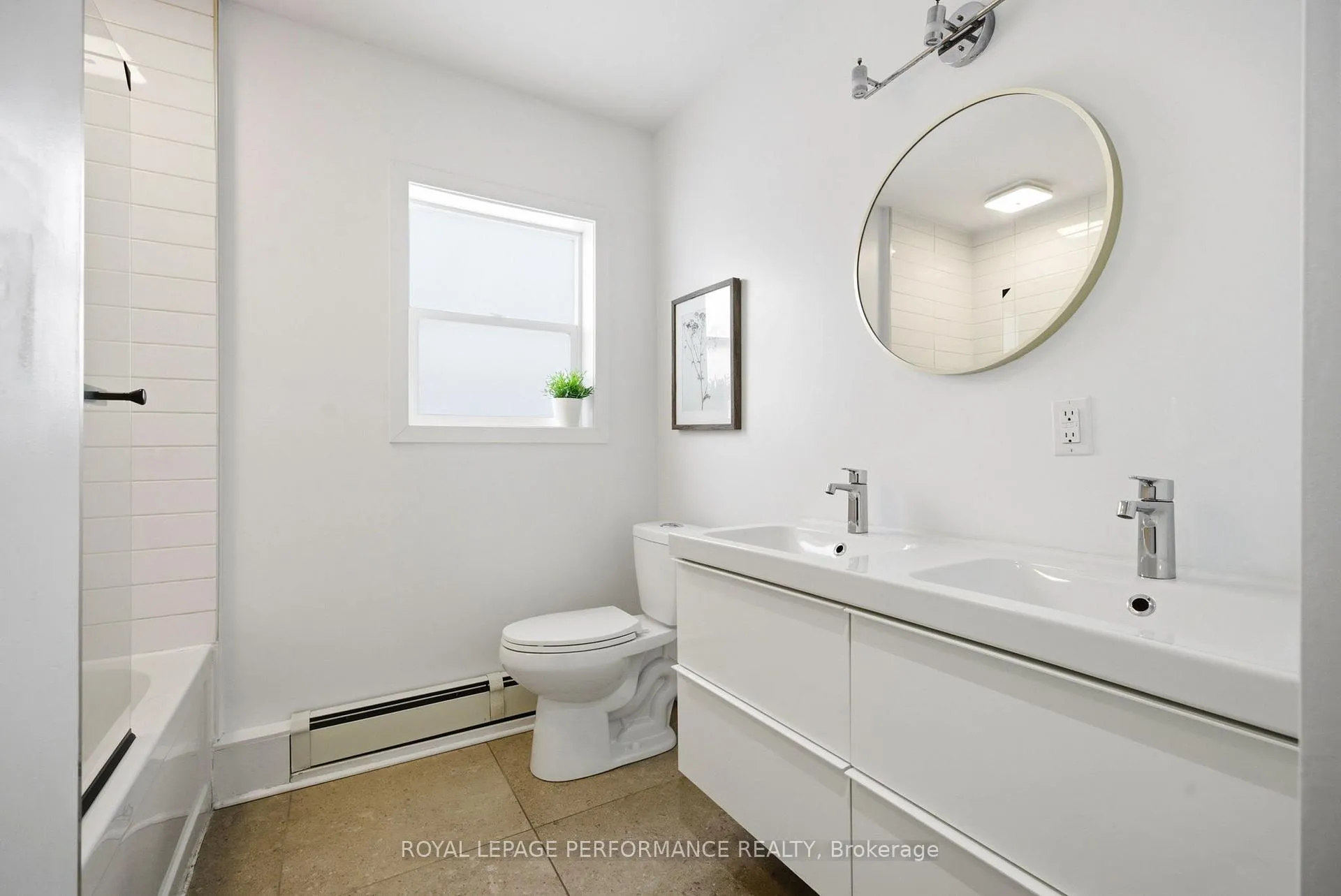 Photo 32 of 176 Dagmar Avenue, Ottawa, Vanier — HOMEH