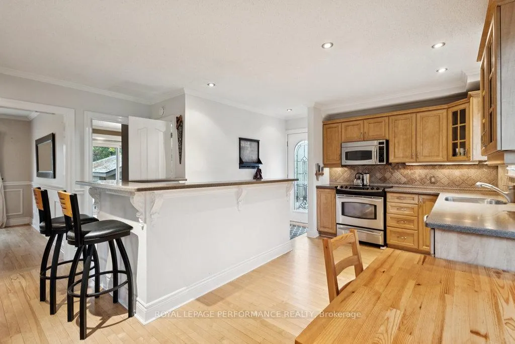 Photo 6 of 1834 Russell Road, Ottawa, Elmvale Acres — HOMEH